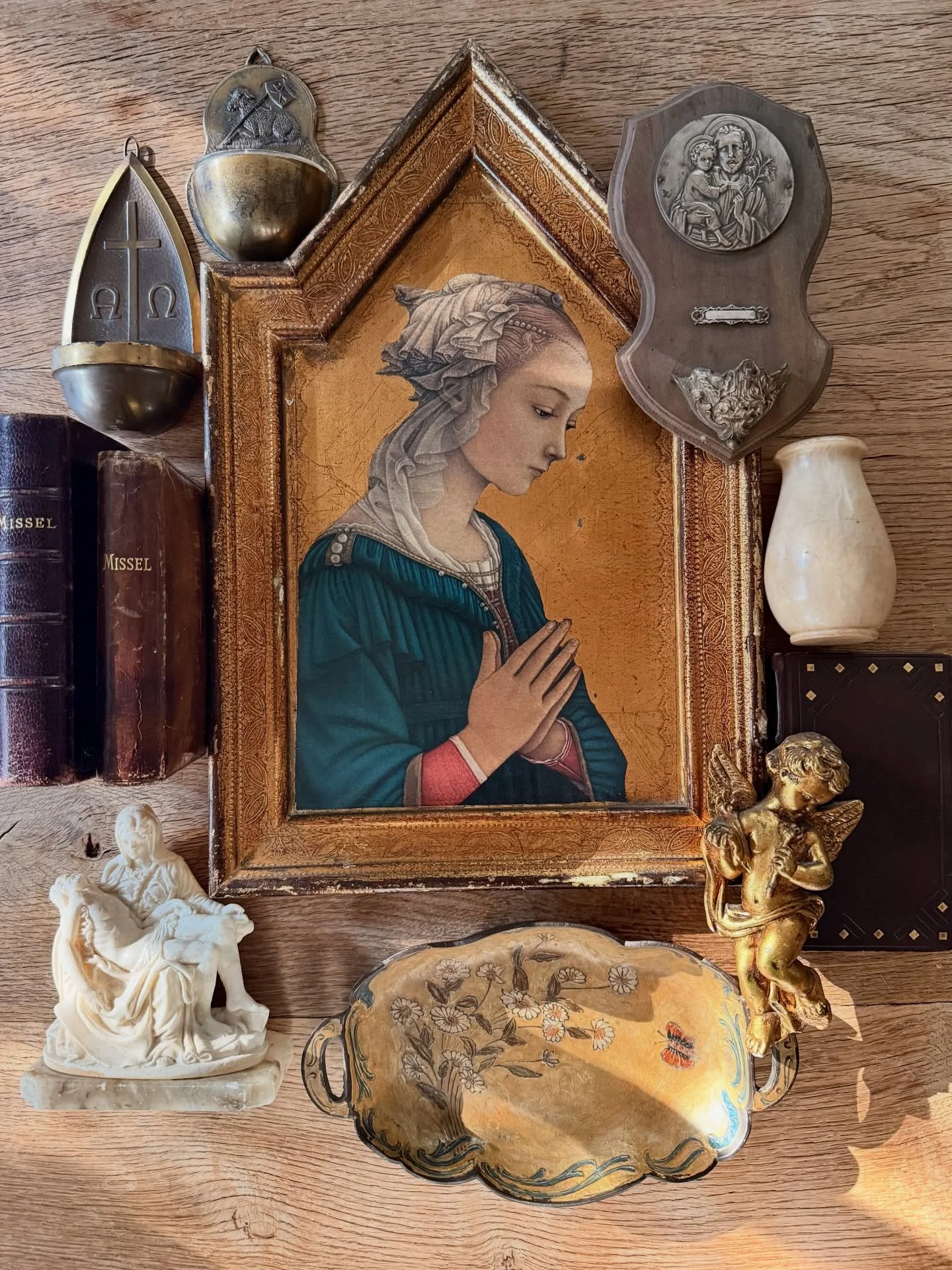 It&rsquo;s Small Business Saturday [thank you to all who celebrate!! 🥰], so I thought I&rsquo;d share something special! This is the first of several collections from my recent sourcing trip to Europe! All of these would make wonderful holiday gifts