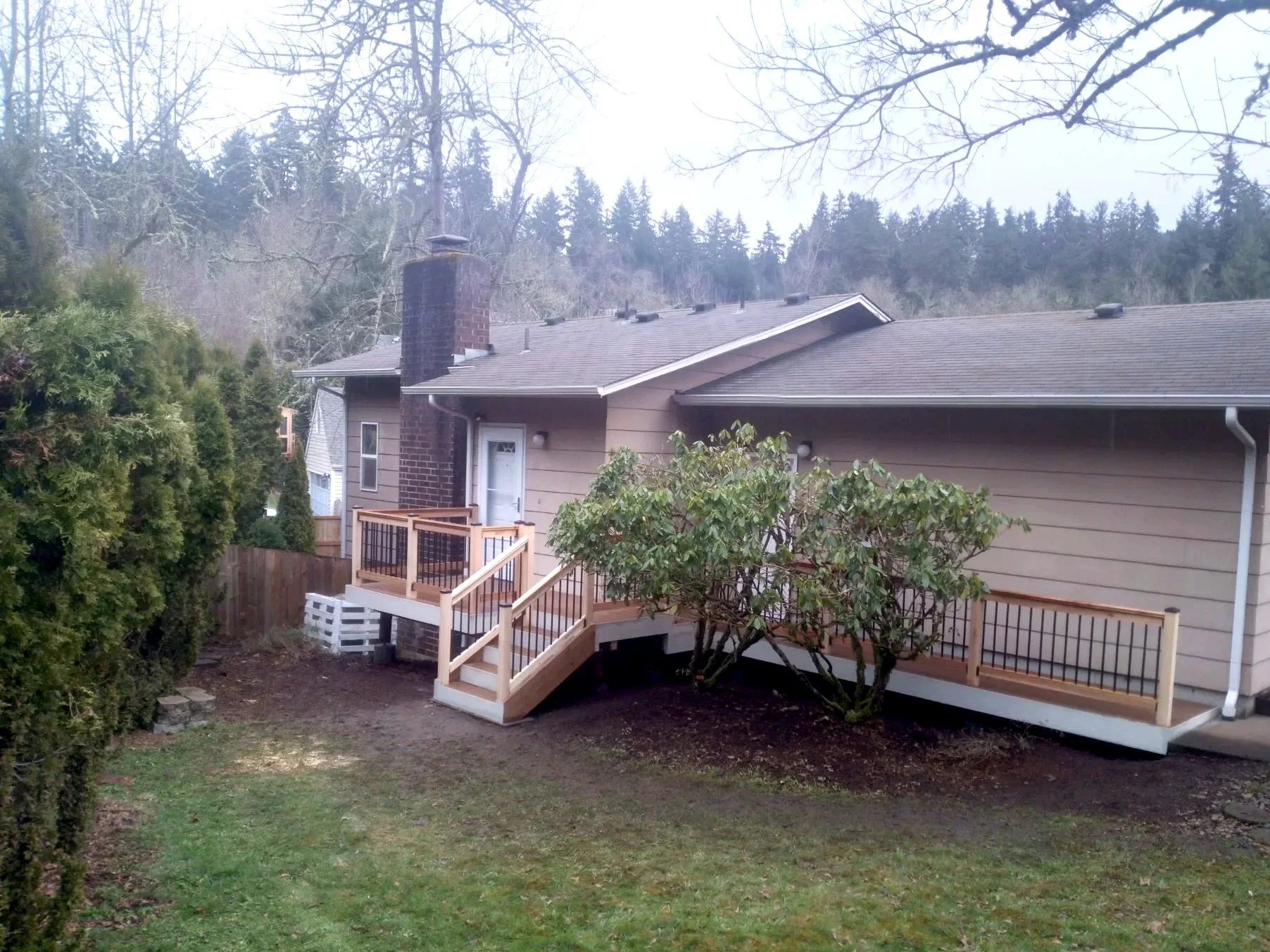 Compact deck design makes the most of limited space while enhancing curb appeal.