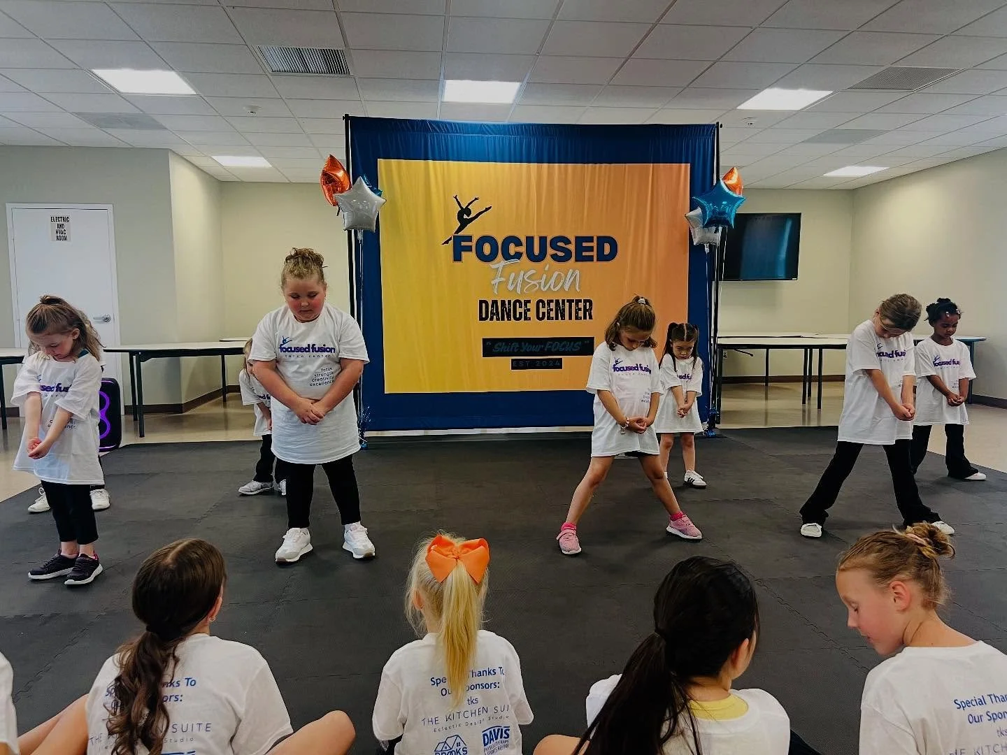 ✨Our In-House Showcases are more than just performances - they&rsquo;re a celebration of growth, confidence, and everything our dancers have learned!🧡

💙From their first plie to their final pose, it&rsquo;s amazing to watch our dancers shine and sh