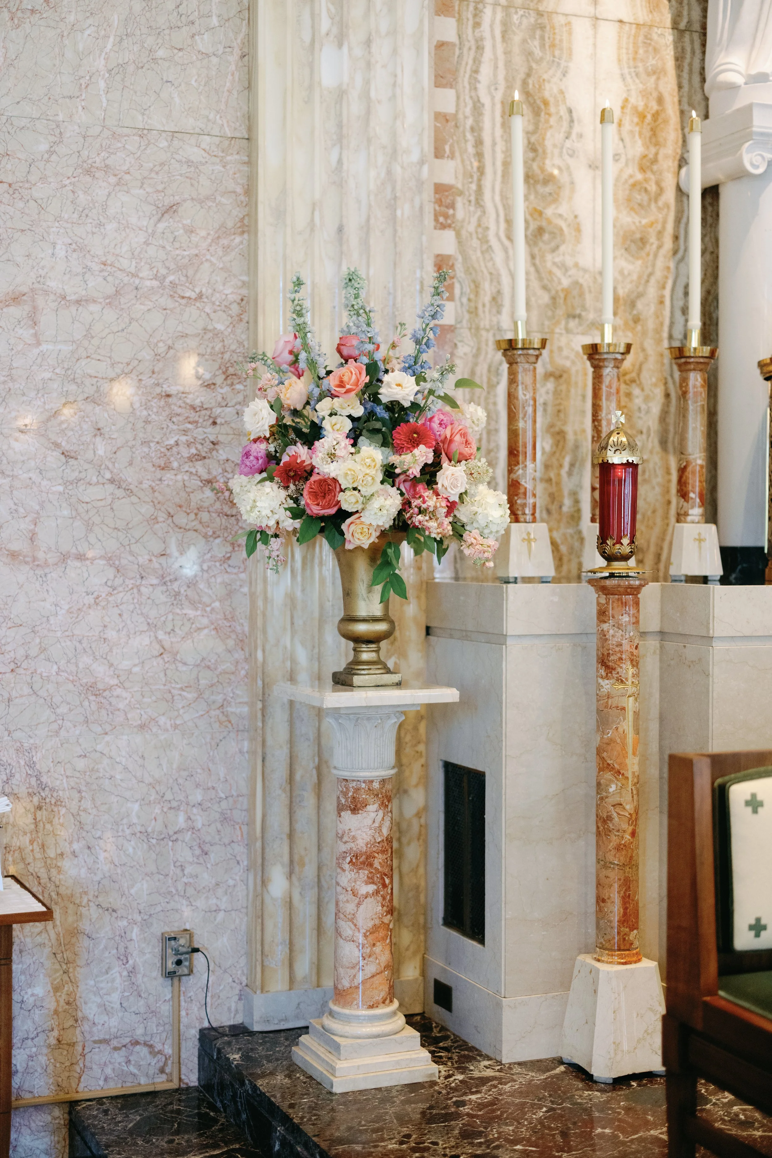 0466_Megan&NealWeddingDay.jpg