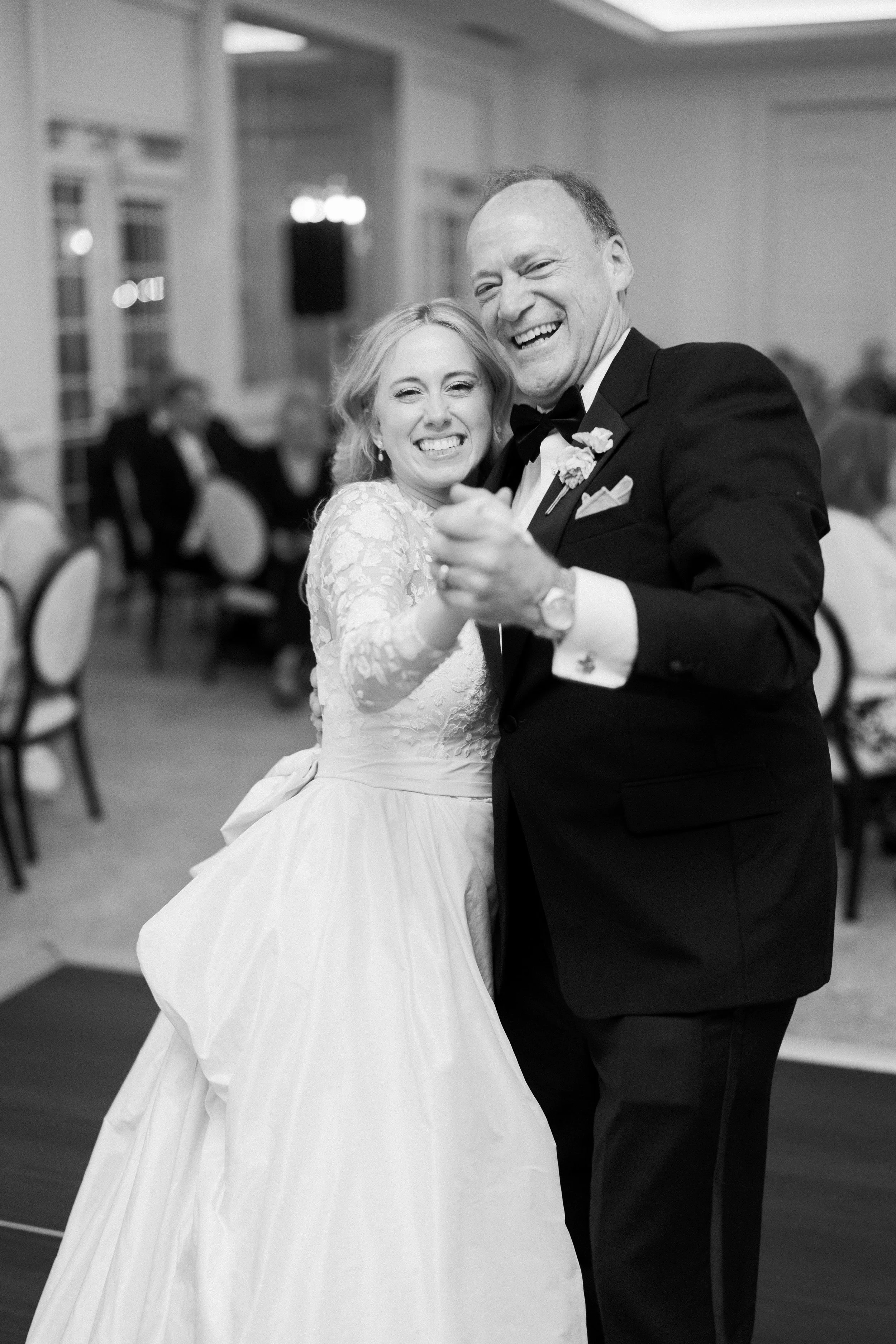 2355_Megan&NealWeddingDay.jpg