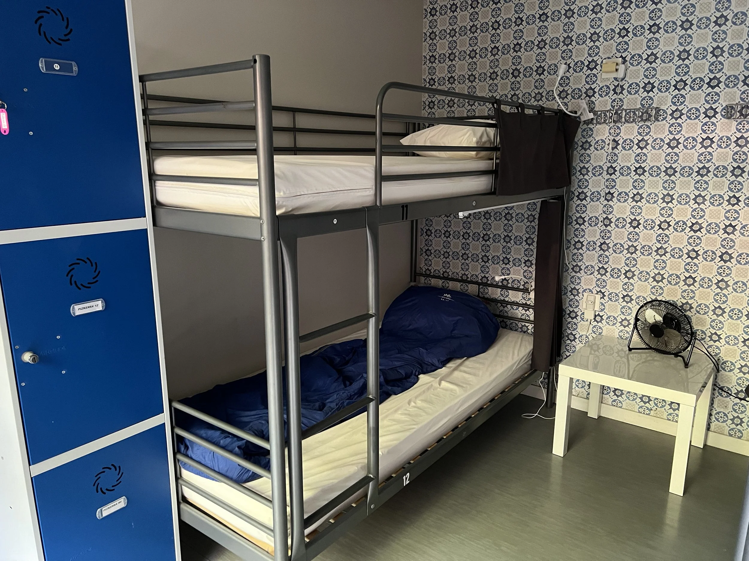 Hostel Plaza Catedral.jpeg