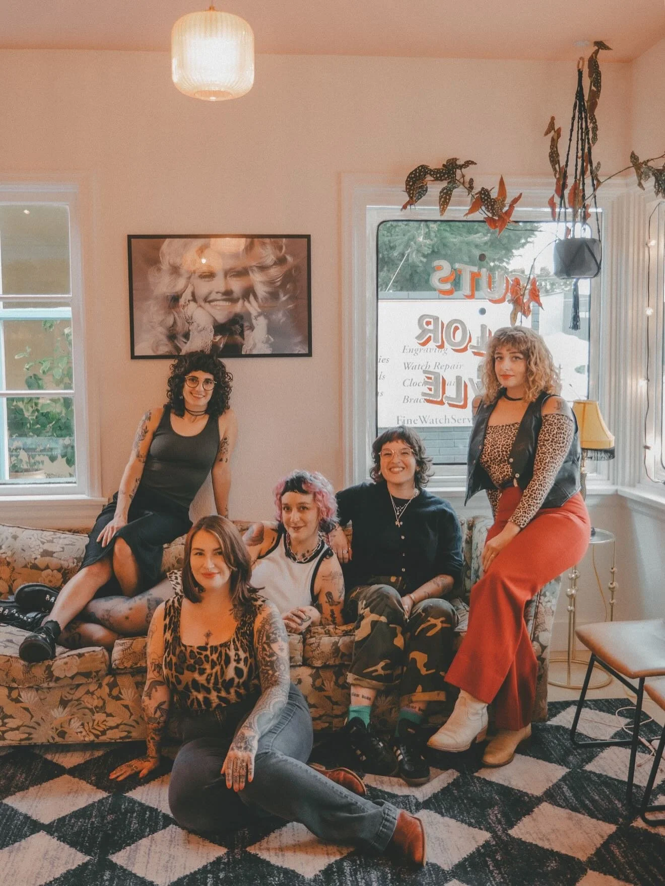 When you find your space and your people, life will always feel full. Just a tease of our recent shoot with @kelsey_helpme ❤️&zwj;🔥