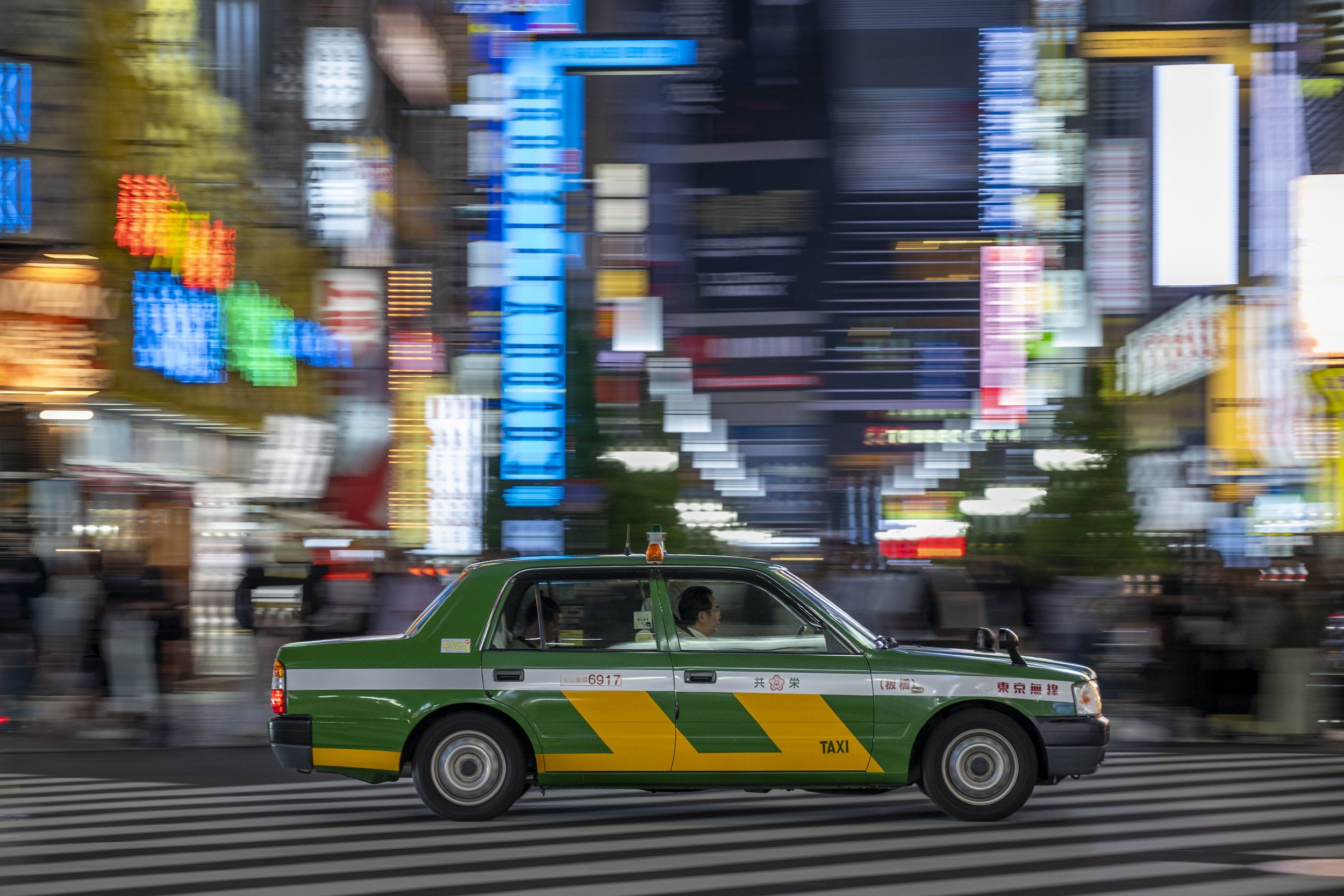 Taxi Panning (1 of 1).jpg