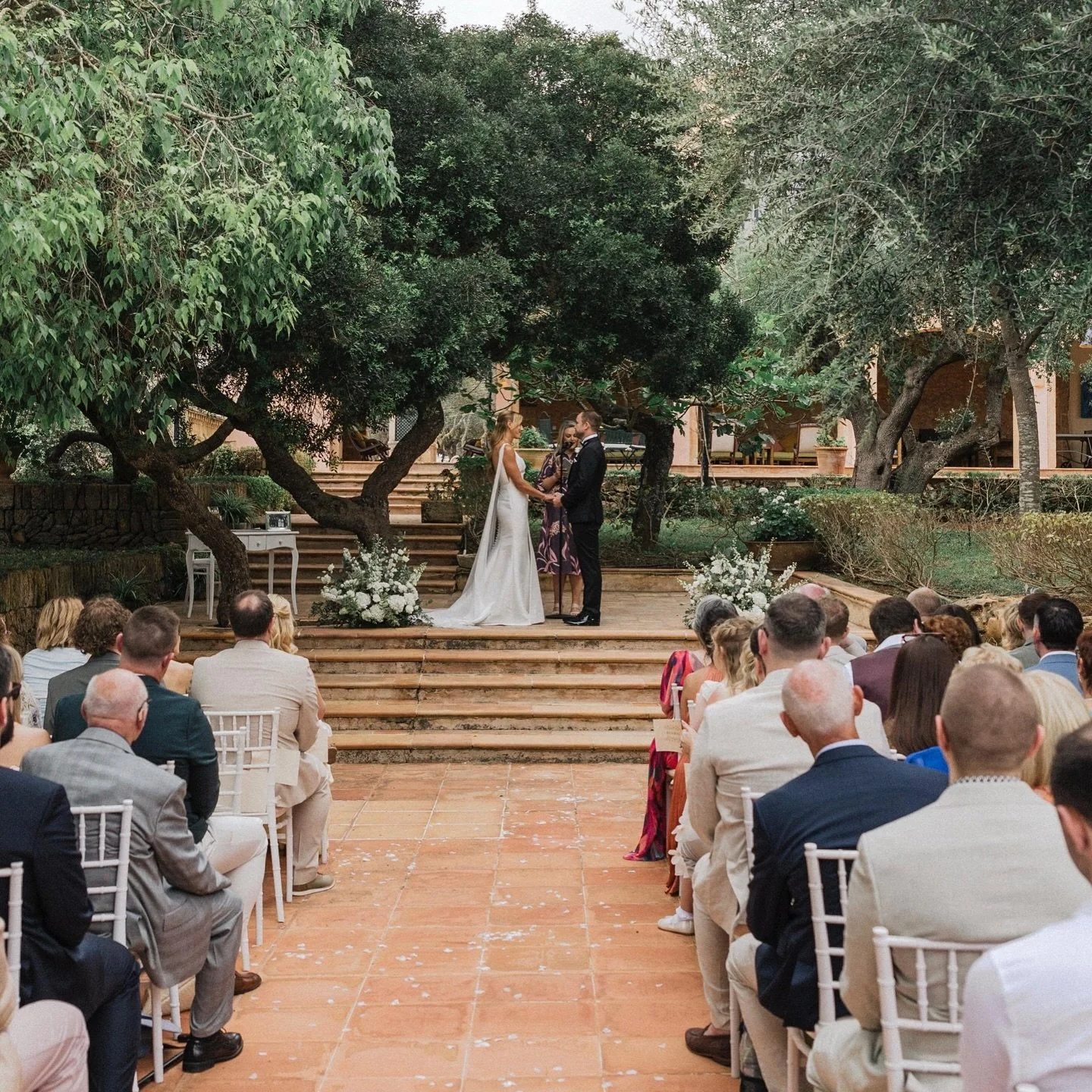 Take me back to this dreamy day celebrating the love of Chris &amp; Emily in Mallorca ✨🤍