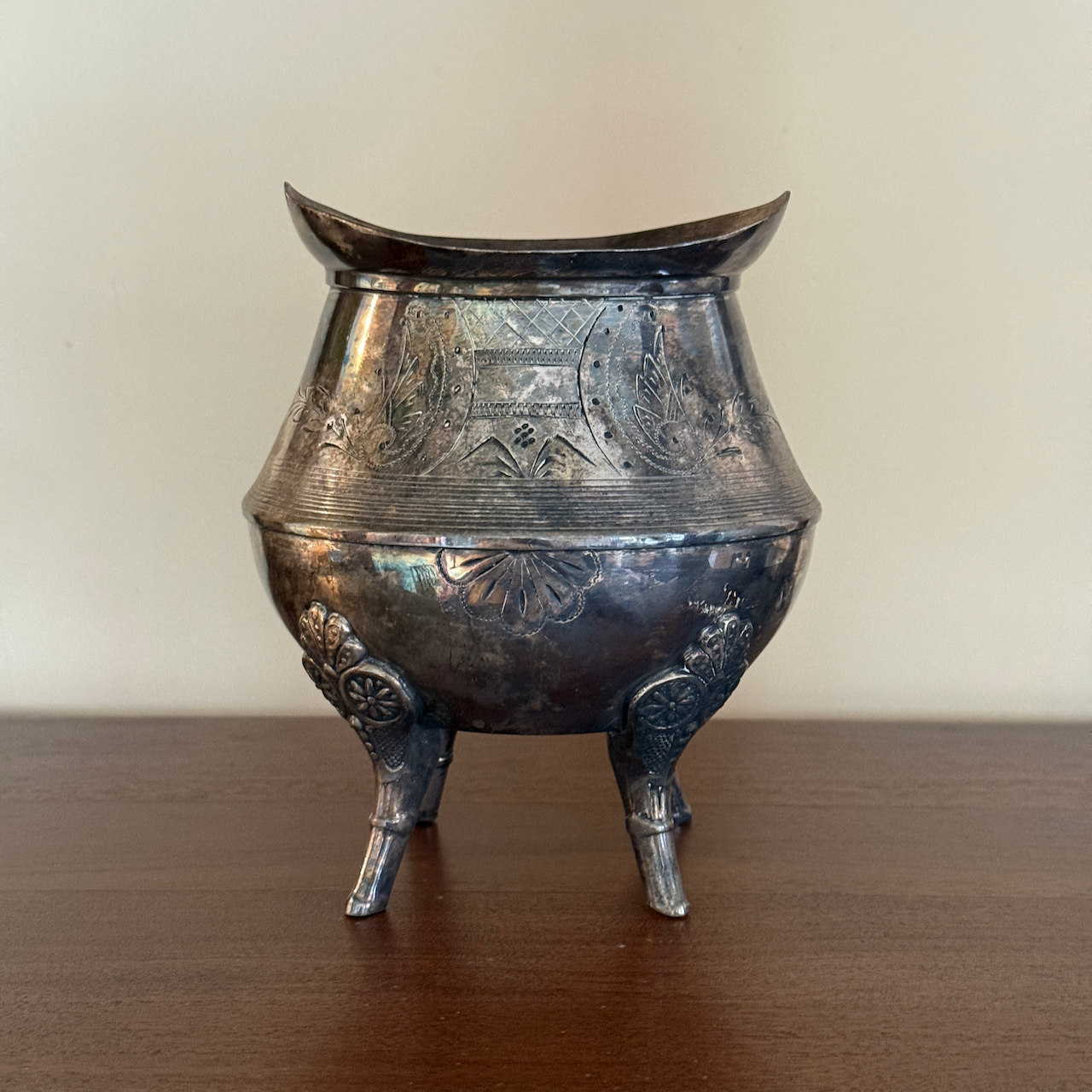 silverplate.footed.jardiniere.1.png