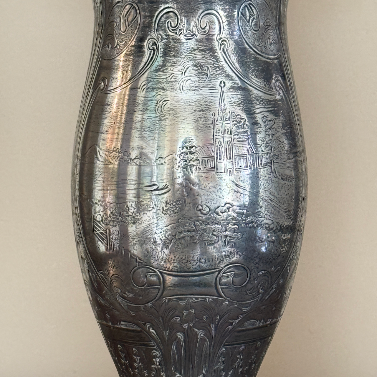 silverplate.vase.detail.1.png