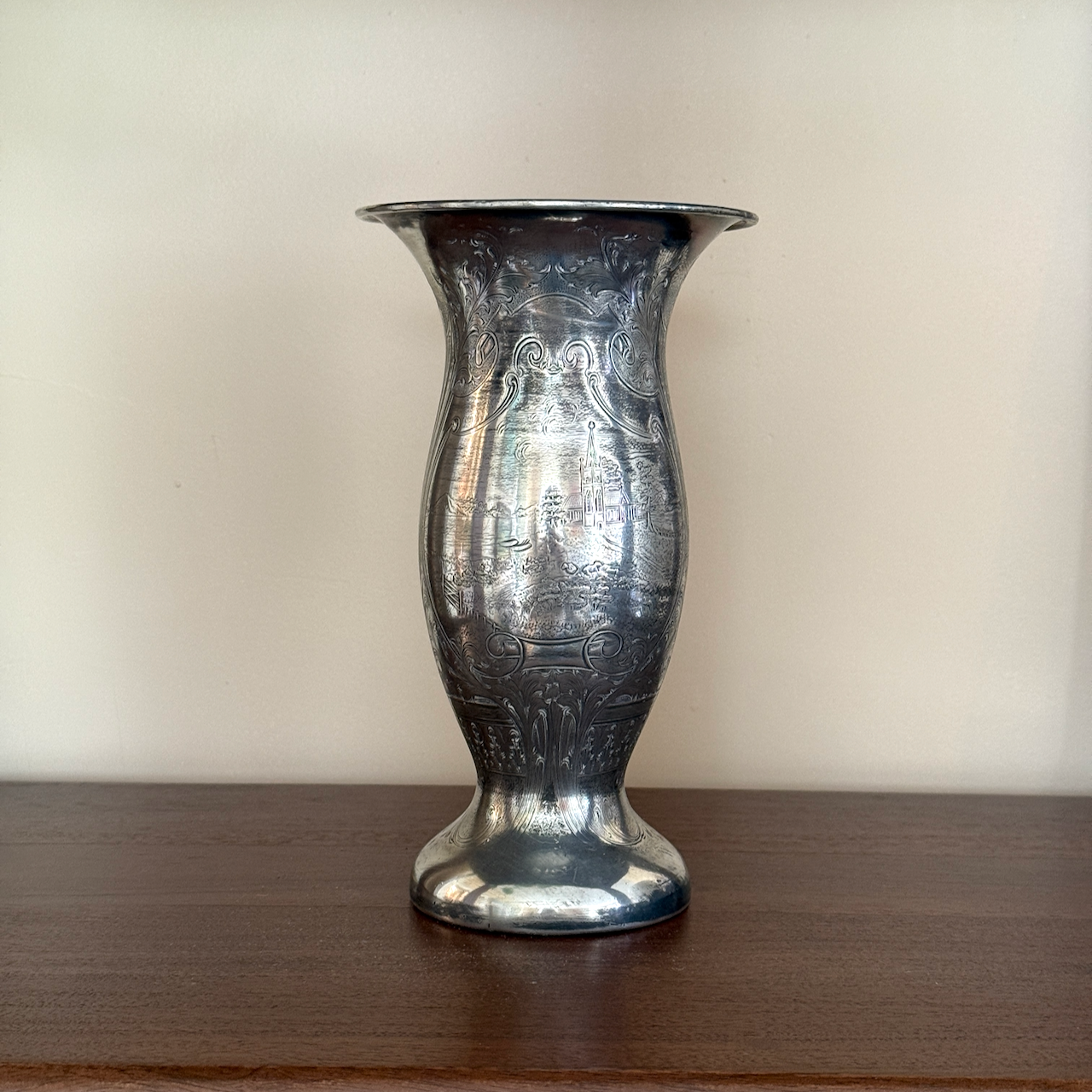silverplate.vase.1.png