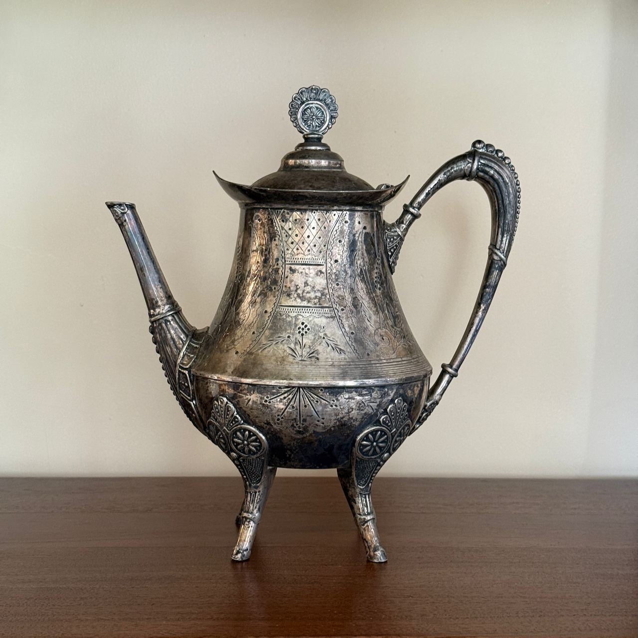 antique.silverplate.teapot.1.png