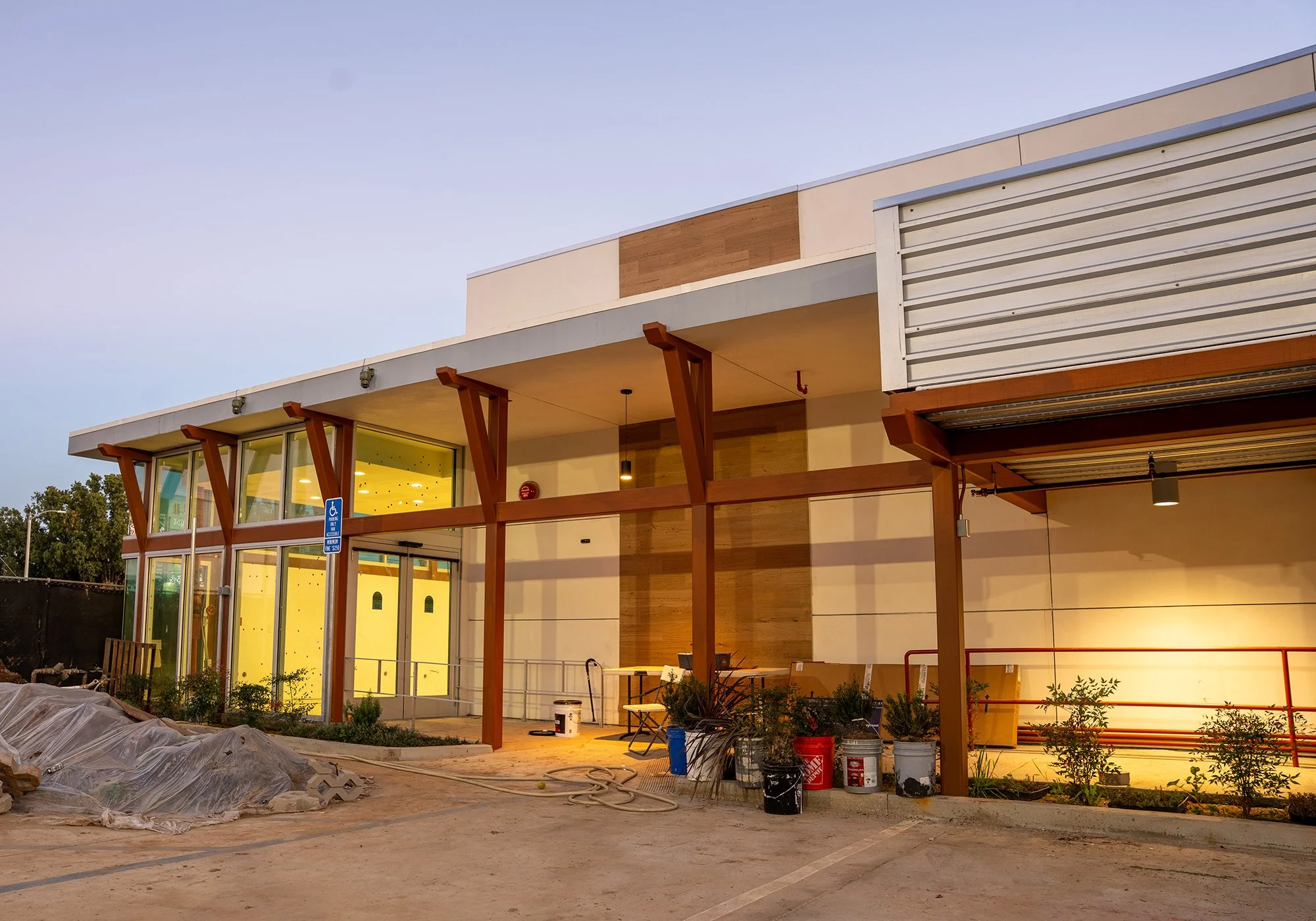 283 E Garvey Monterey Park-40.jpg