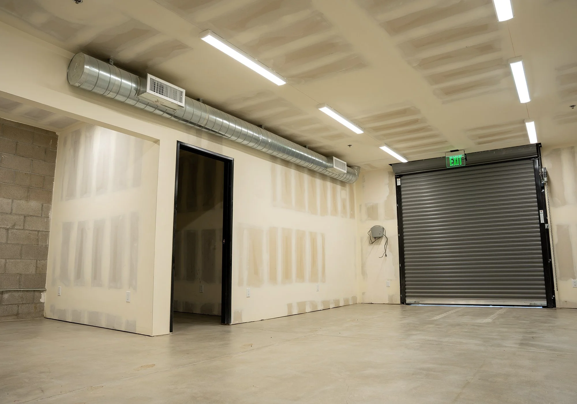 283 E Garvey Monterey Park-16.jpg