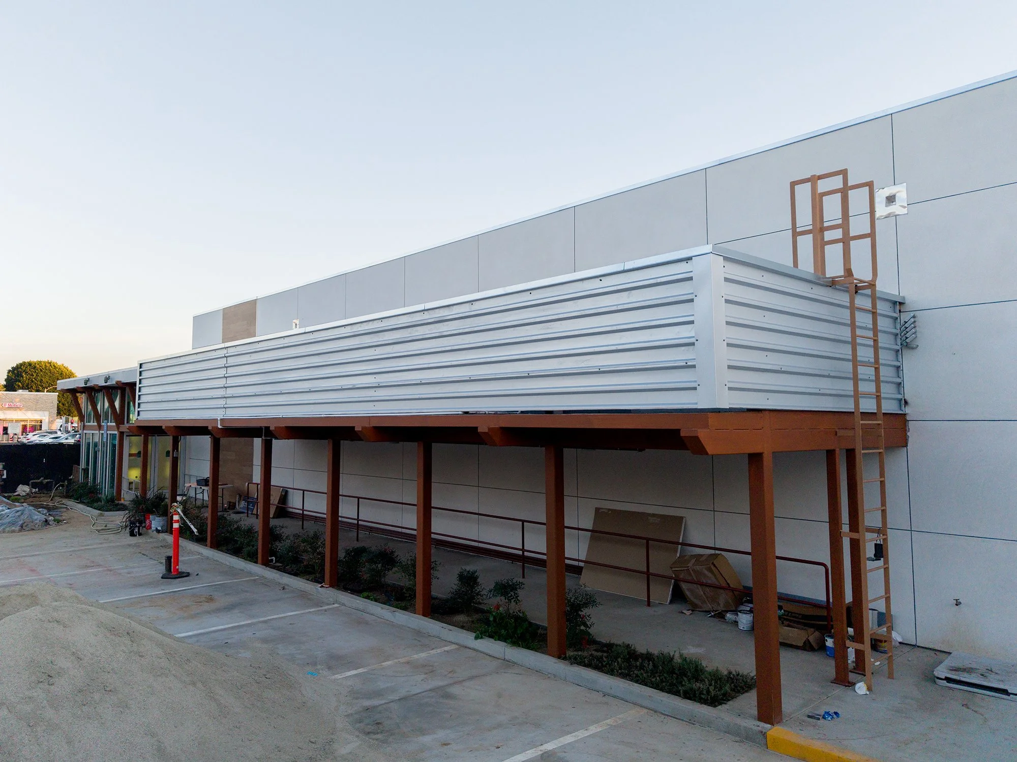 283 E Garvey Monterey Park-35.jpg