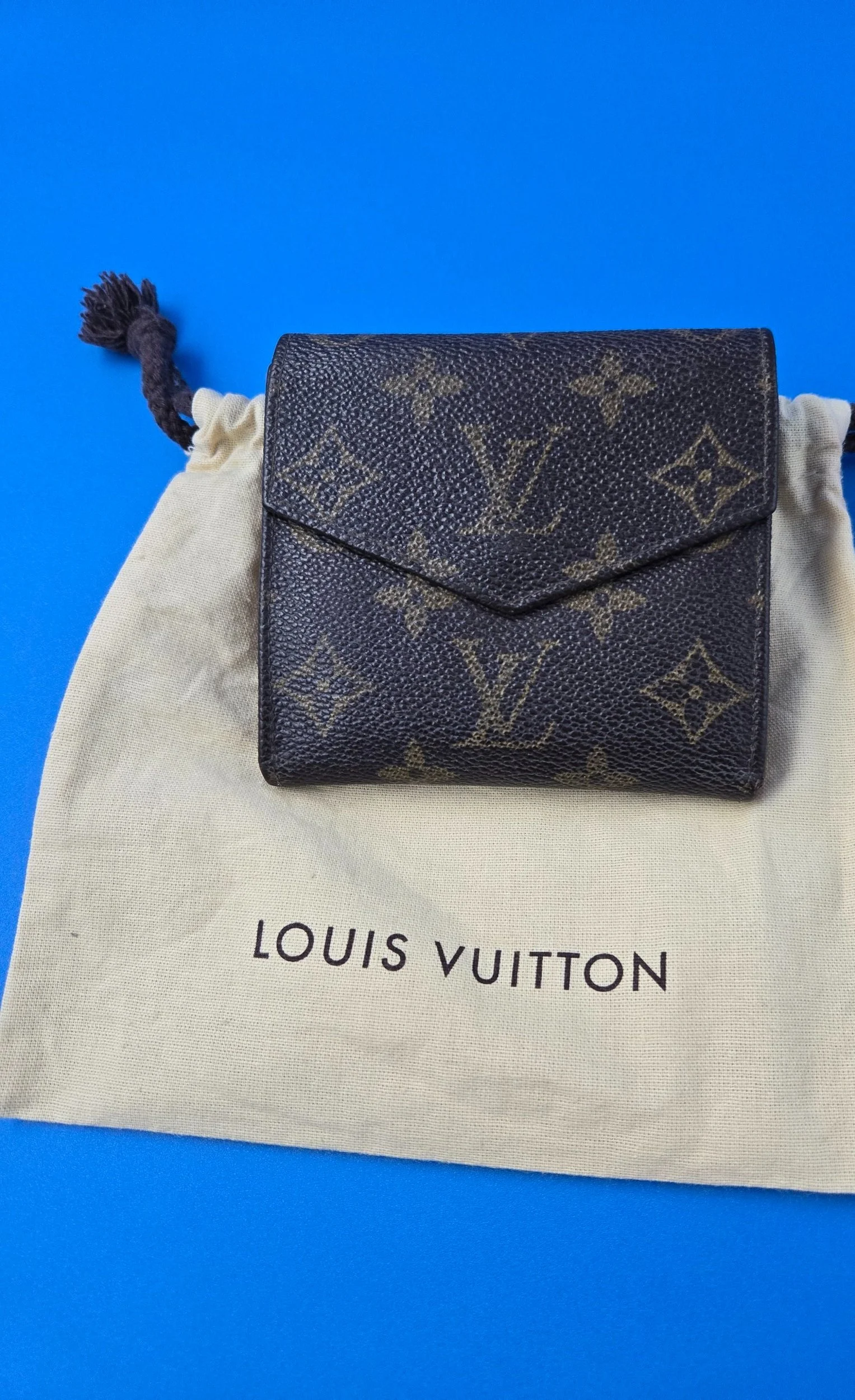 LOUIS VUITTON WALLET Auth Pre-Loved
