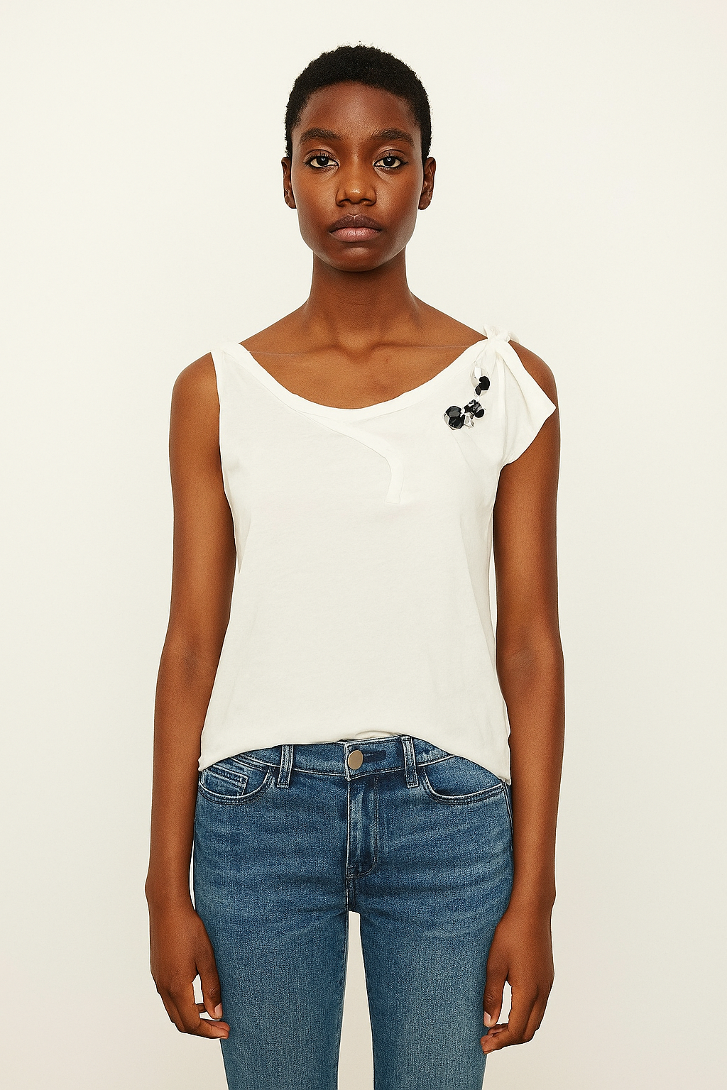 MAXINE'S FASHION CLOSET NEW