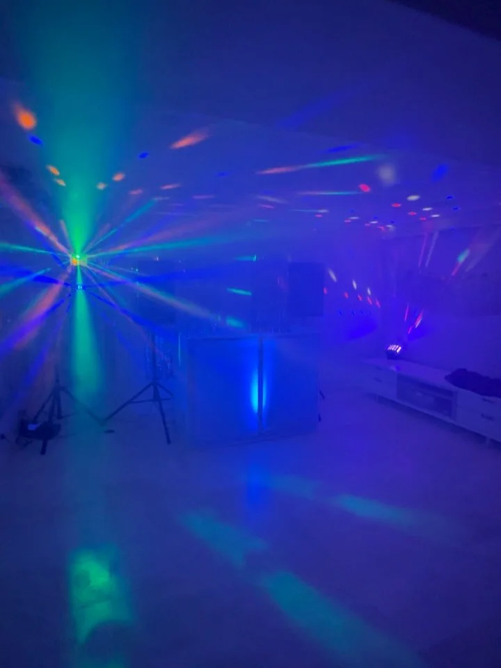 TO BOOK HEAD TO nbhouseparties.com
-
With summer coming up we highly recommend getting your party booked in early, to avoid your spot getting taken.