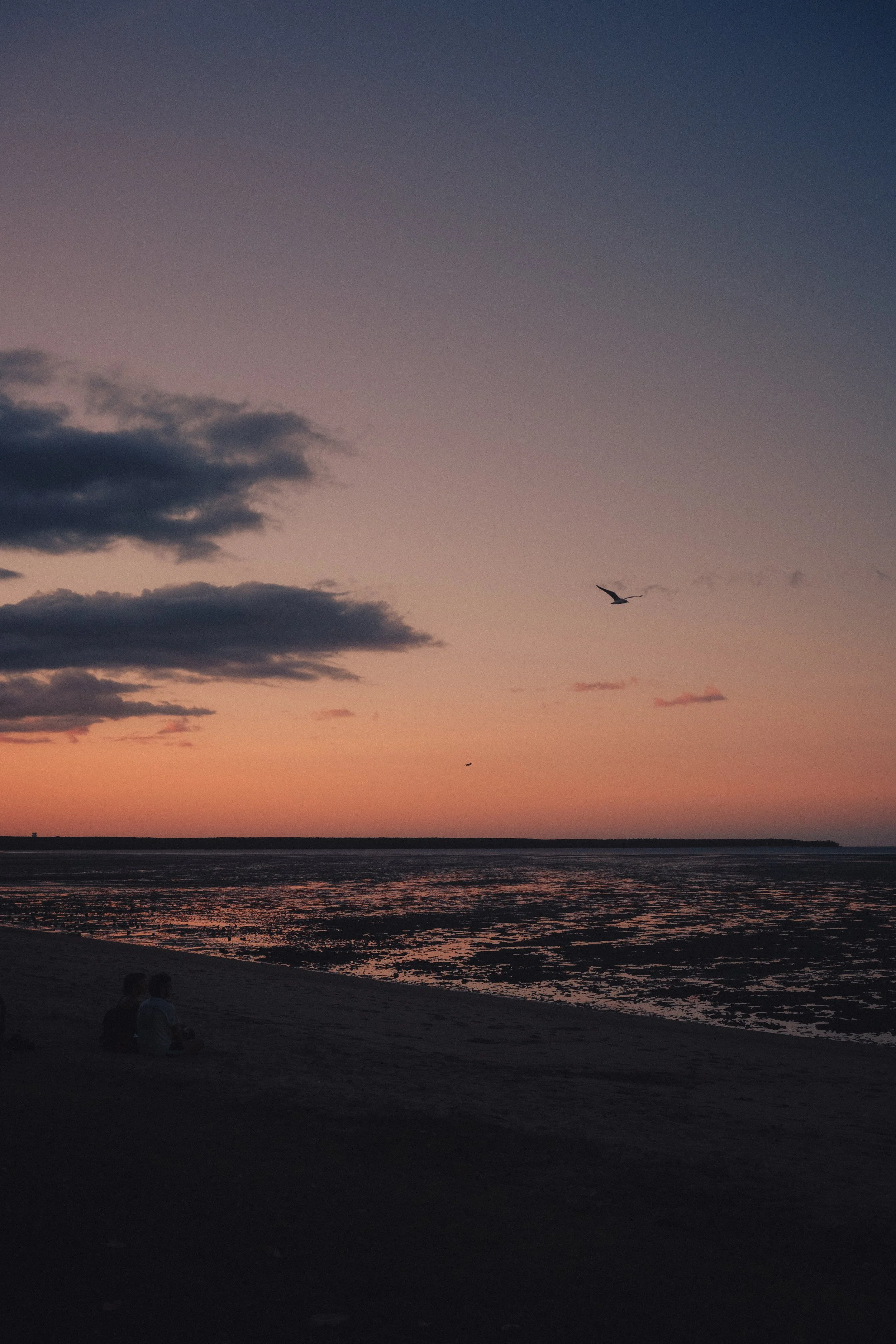Preset: Molten Warm & Blue Silence