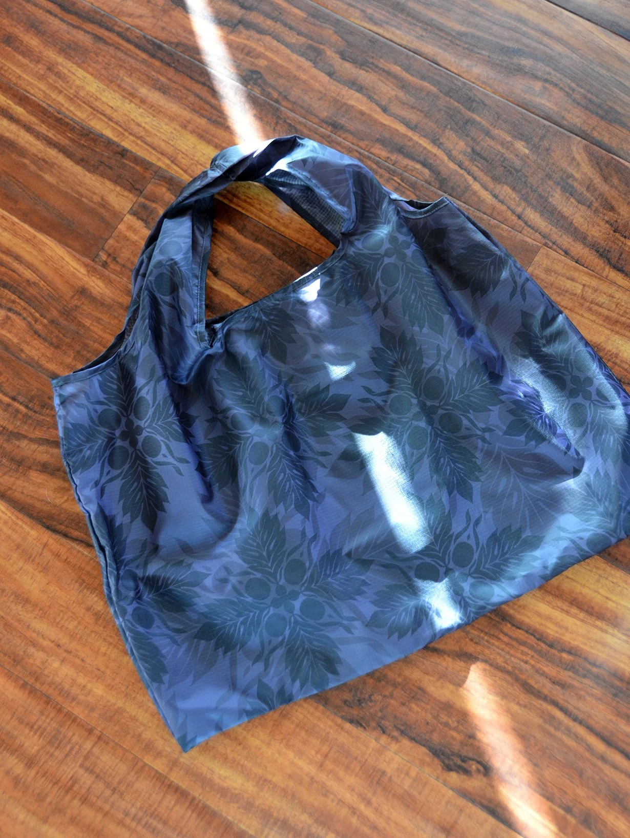 aloha-a-la-mode-hawaiian-print-favorite-bag.jpg