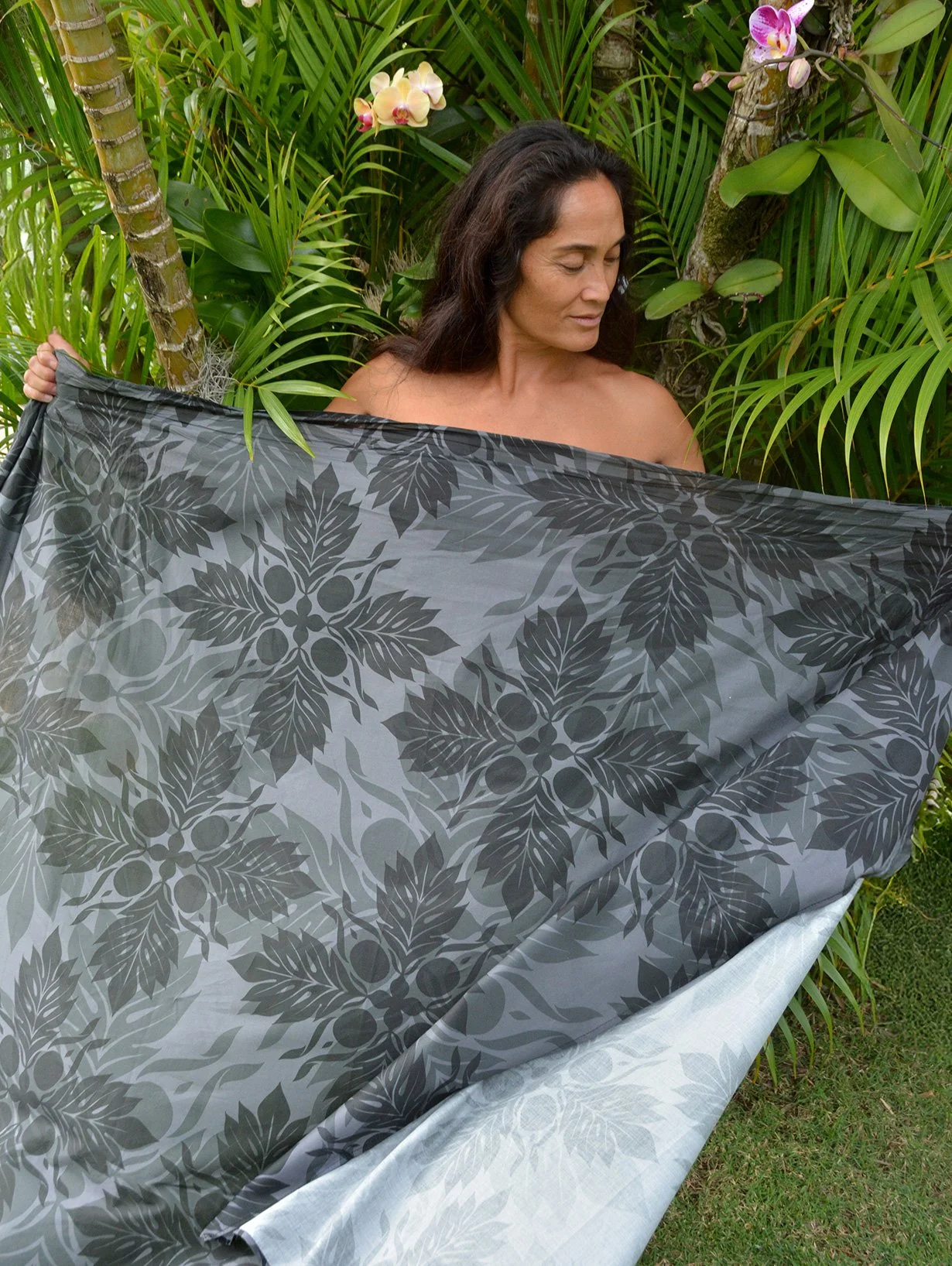 black-evening-wrap-hawaiian-breeze-cool-nights.jpg
