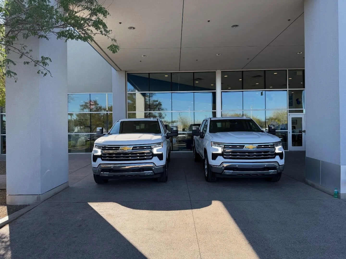 Add 2 new members to the fleet today thanks Daniel Villegas at Sands Chevrolet Surprise for all you help. #newtrucks#chevrolet#sandssurprise