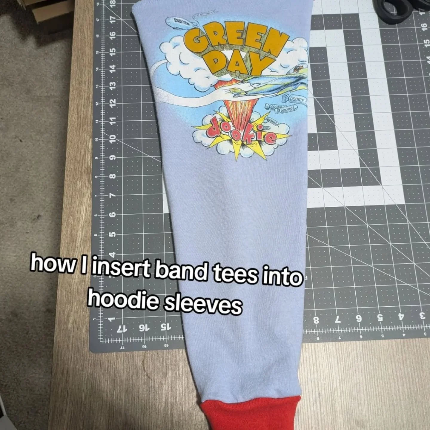 How-To Hoodie Rework 
I like reviving old band merch by reworking it onto hoodie sleeves. here's the process
#process #sewingtutorial #sew #bandmerch #greenday