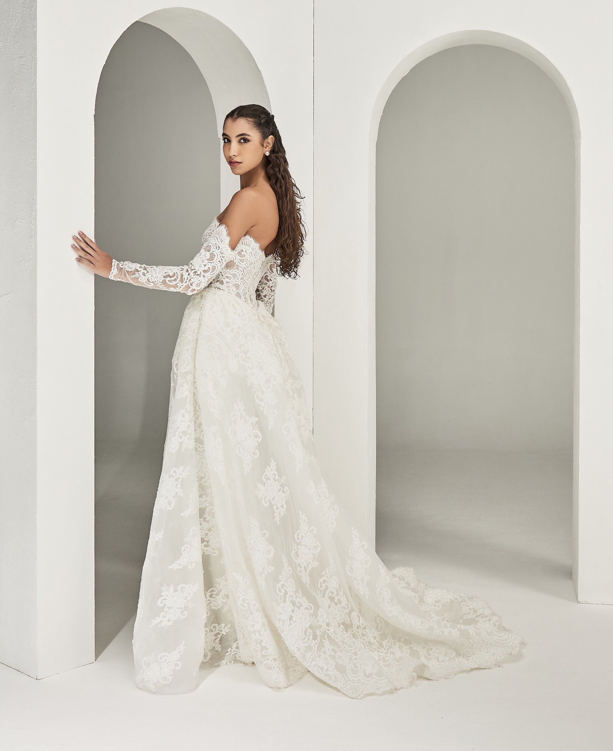 HOUSE OF SAVIN5252.jpg