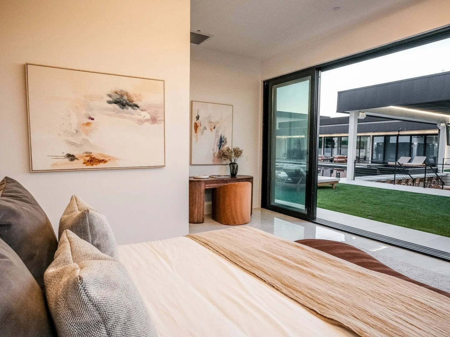 Your everyday escape, built at home 🌿✨
T.A. Builders creates your personal oasis.

DM us to start your dream 🏡

#TABuilders #LuxuryLiving #ModernHomes #IndoorOutdoorLiving #DreamHome