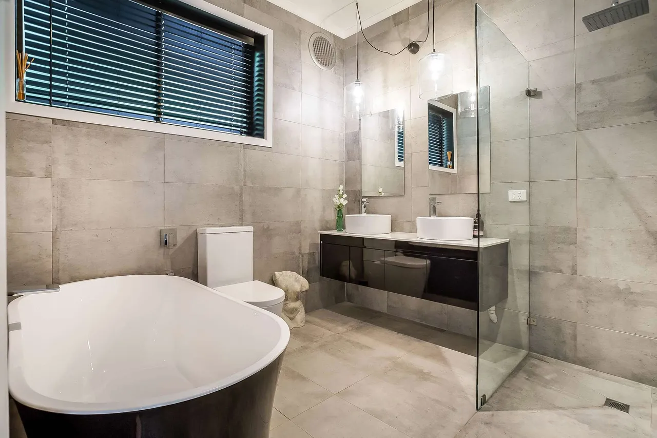 Tree Retreat 2 - edit.png