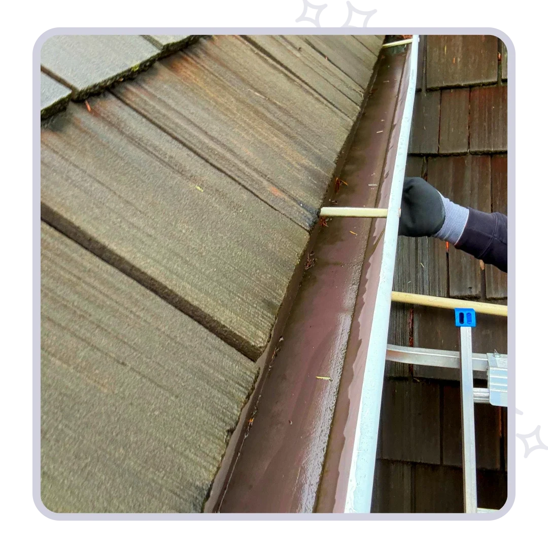 Clean gutter on a cedar shank roof