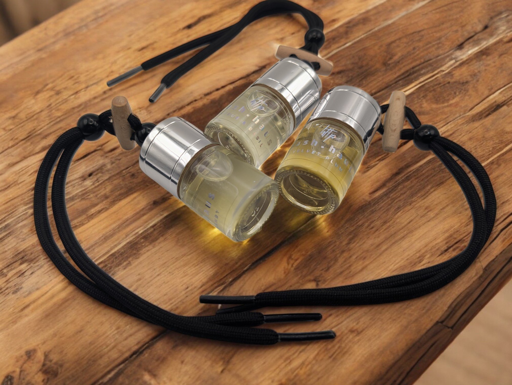 handing-diffusers-metal-3-Photoroom.jpg