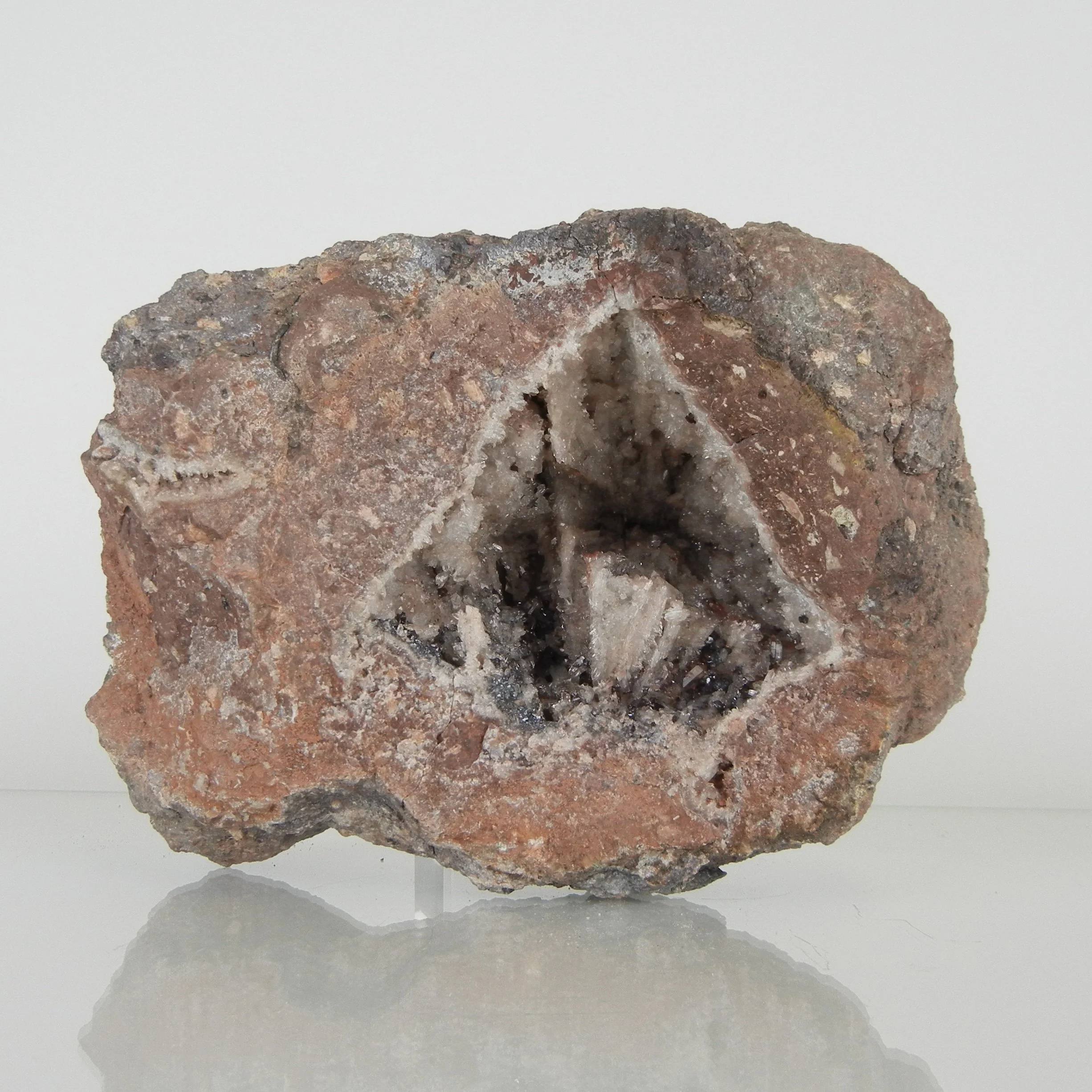 Schneekopfkugel, Quarz xx, Hämatit xx | Deutschland (K8)