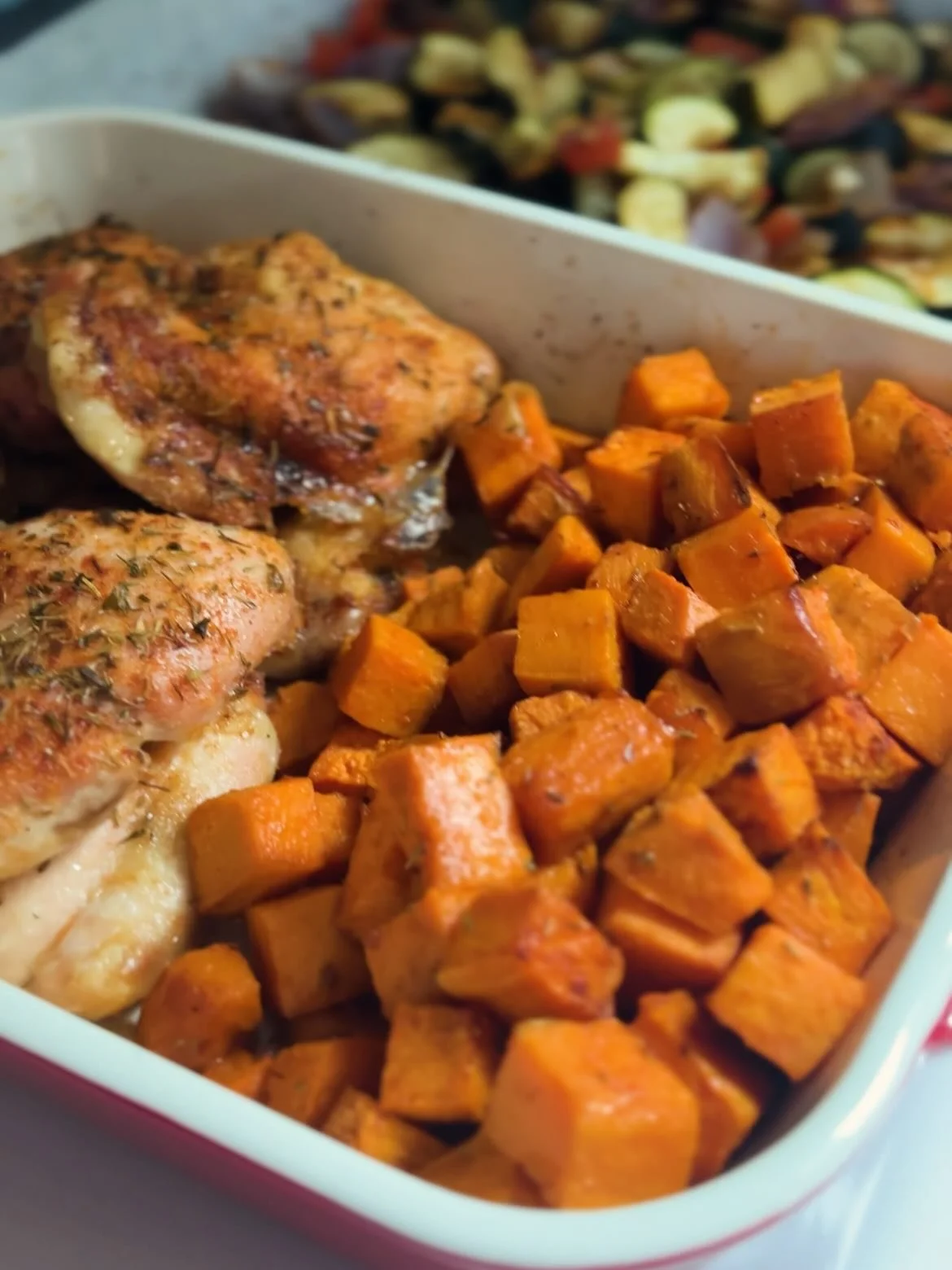 &bull; February Creations &bull;
Cooking in February = extra love on the plate. Every stir, every seasoning, every bite&mdash;made to warm the soul