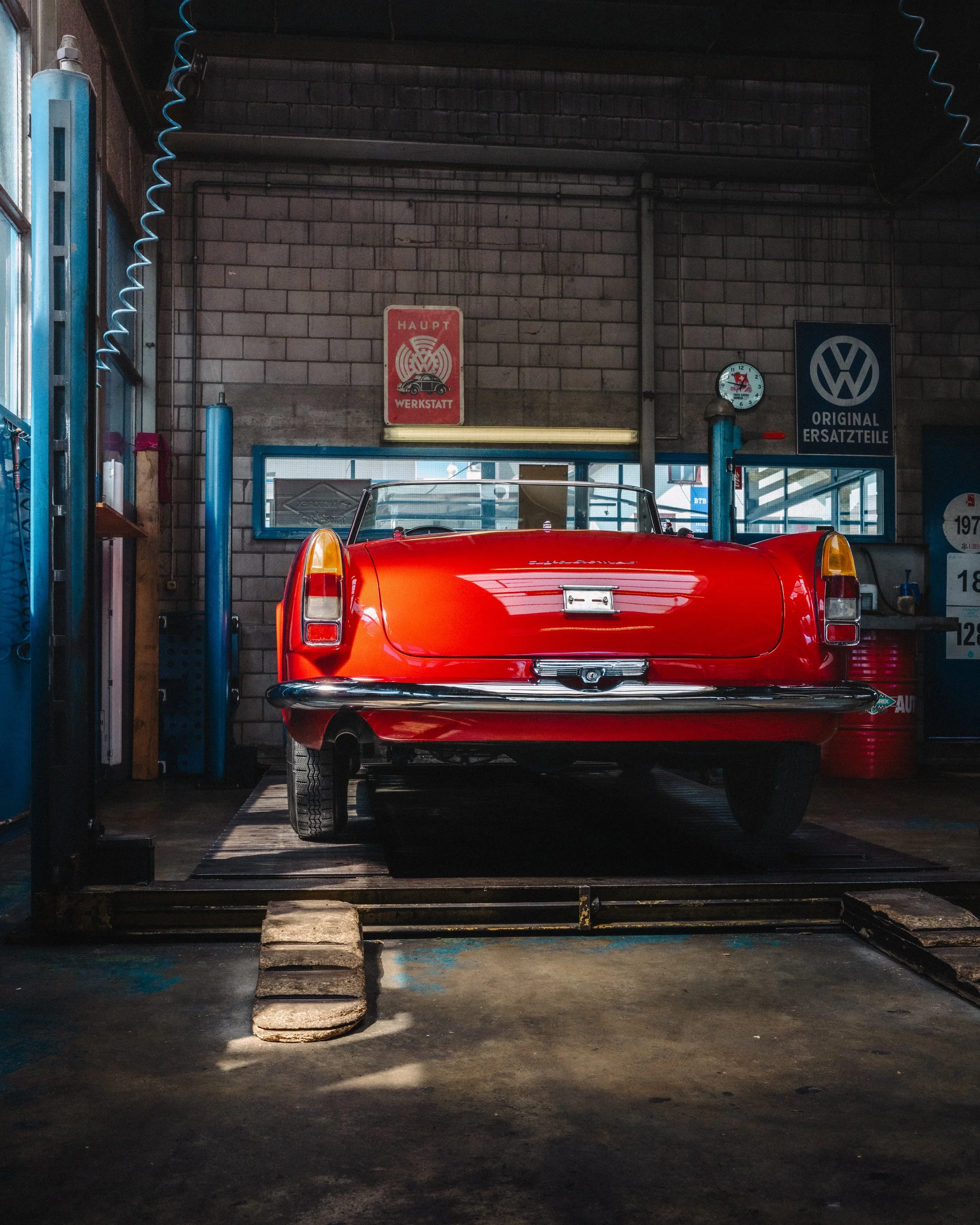 ThibaudMilissen_TouringGarage_4.jpg