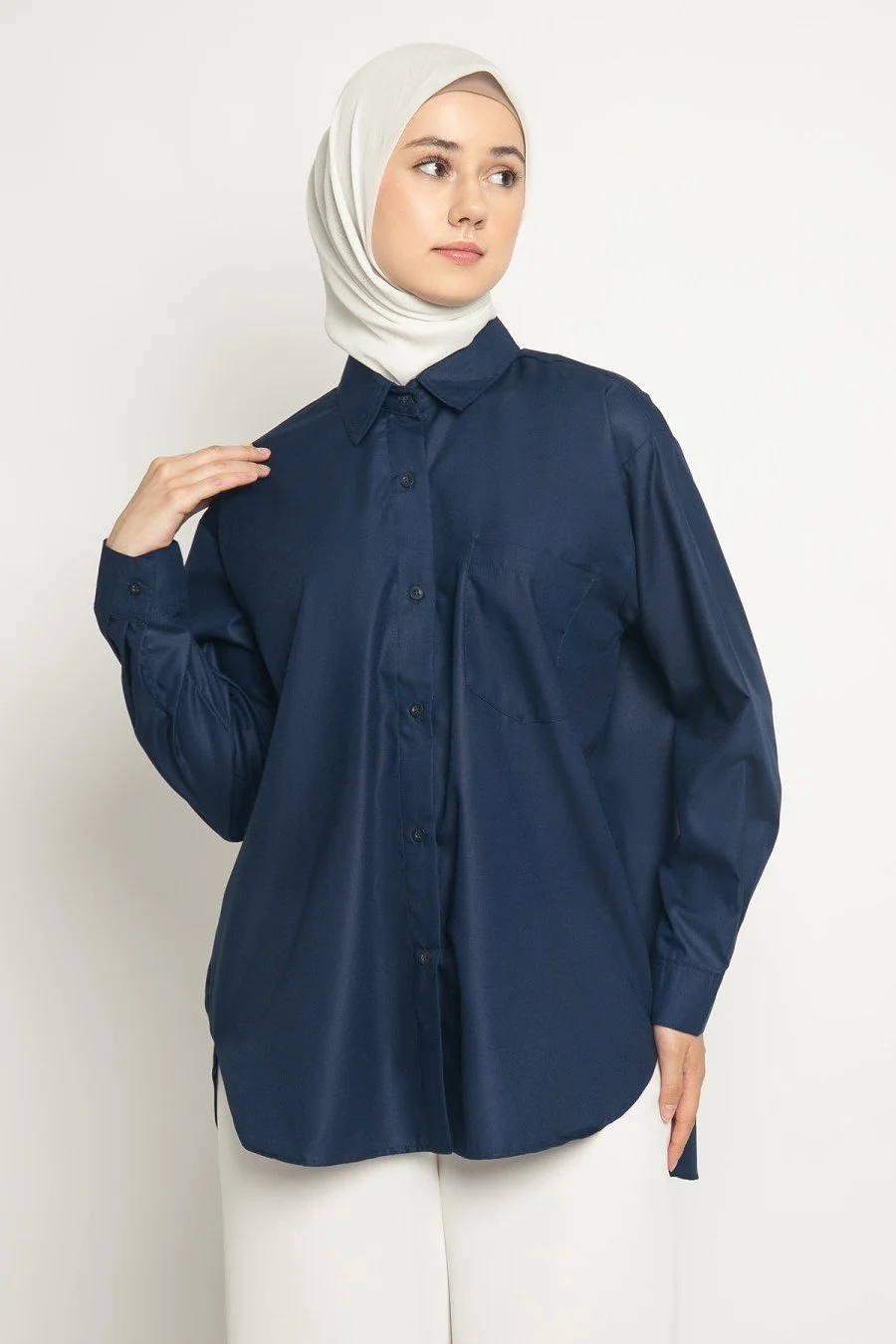 Kemeja Atasan Lizz Top - Navy.jpg