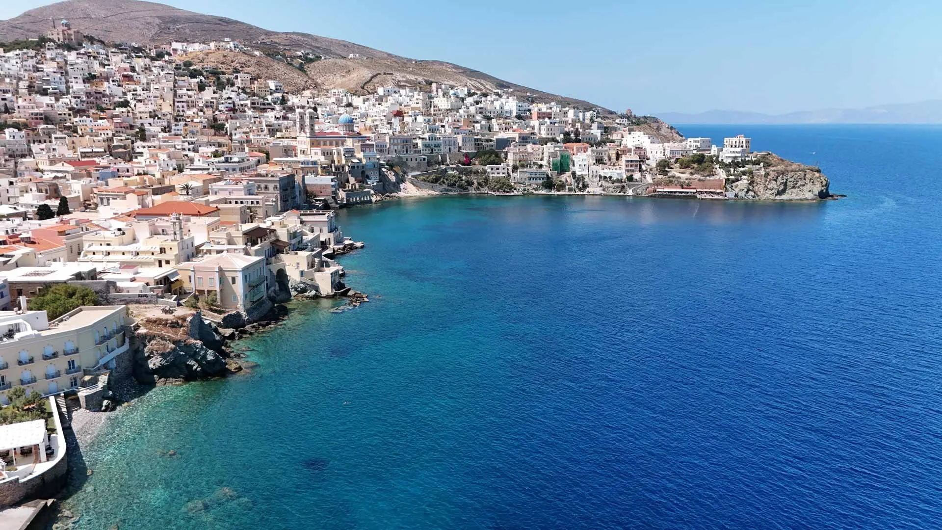 EXPLORE SYROS' TIMELESS BEAUTY