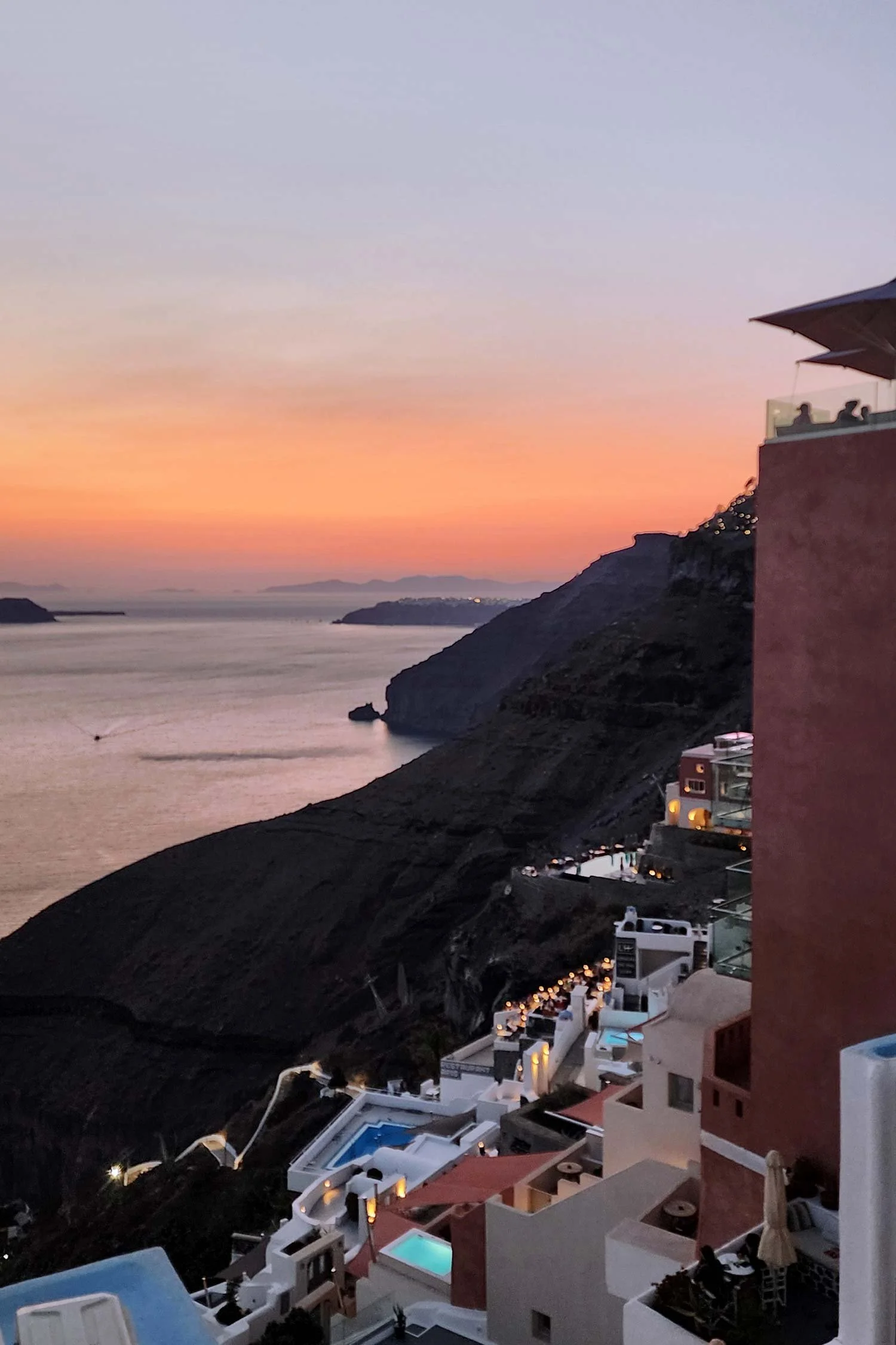 santorini-sunset-view-of-the-cliff.jpg