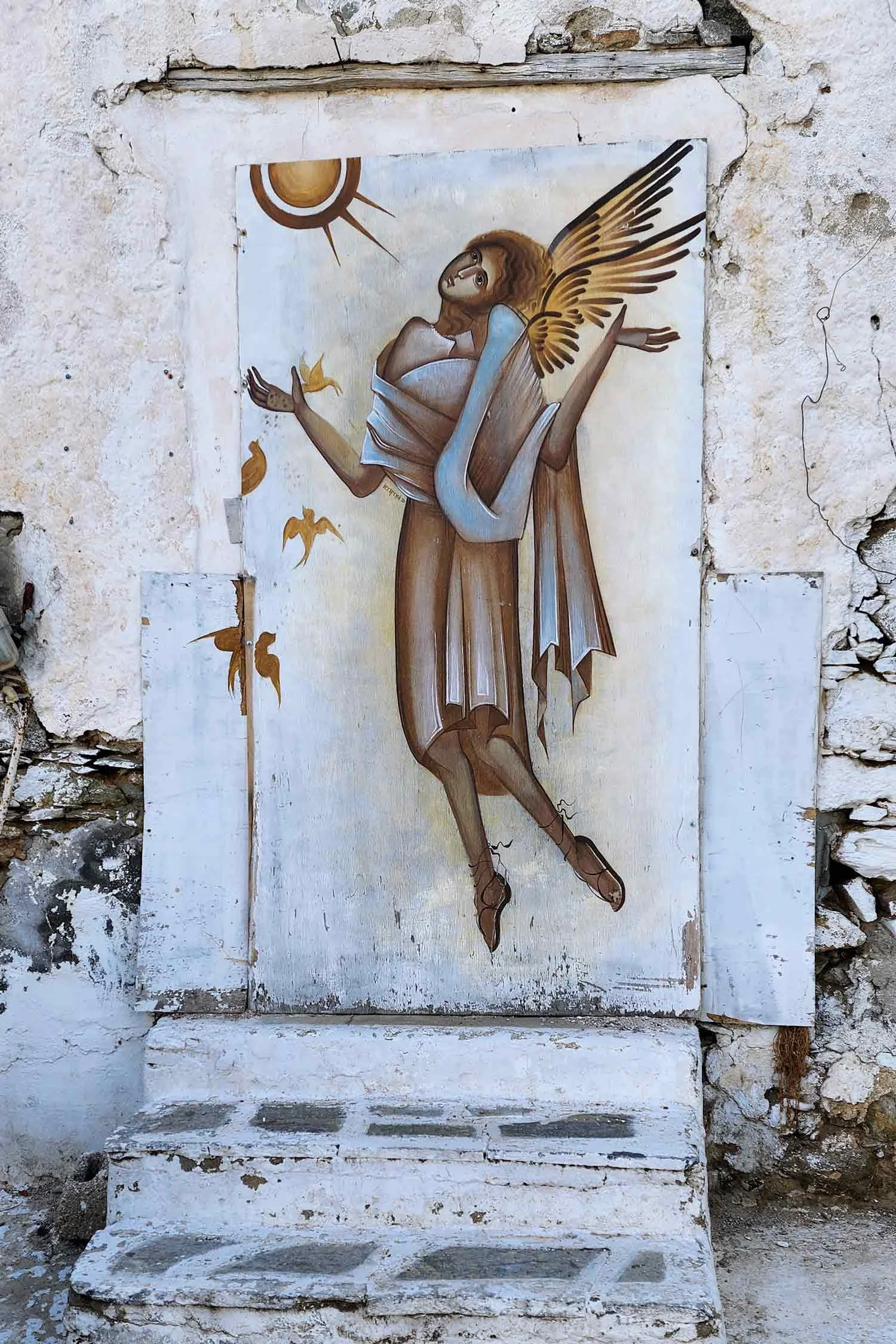 angel-painted-on-wall-naxos-greece.jpg