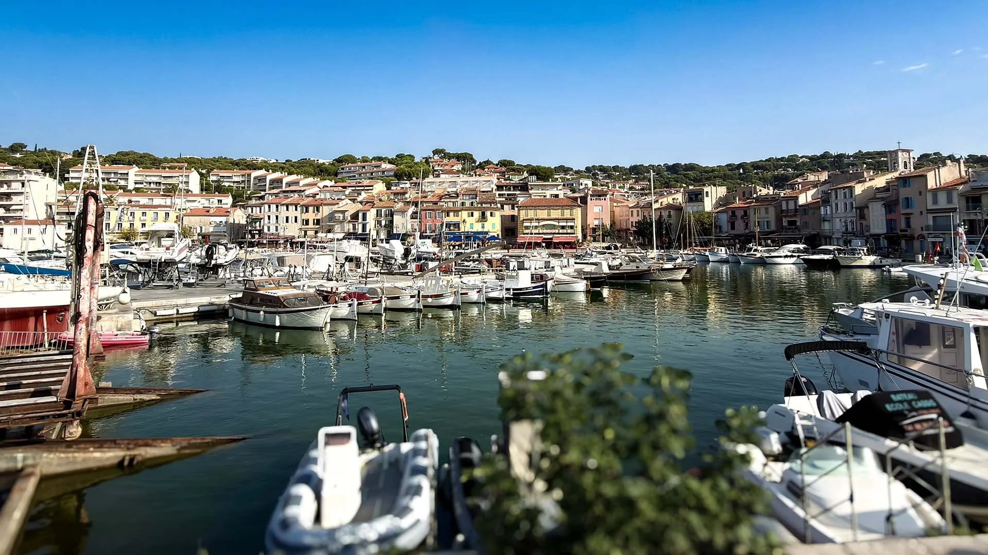 CASSIS &amp; THE CALANQUES: FRANCE'S BEST-KEPT COASTAL SECRET