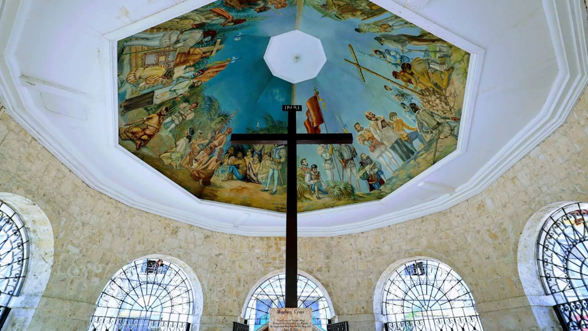 CEBU-MAGELLAN-CROSS.jpg