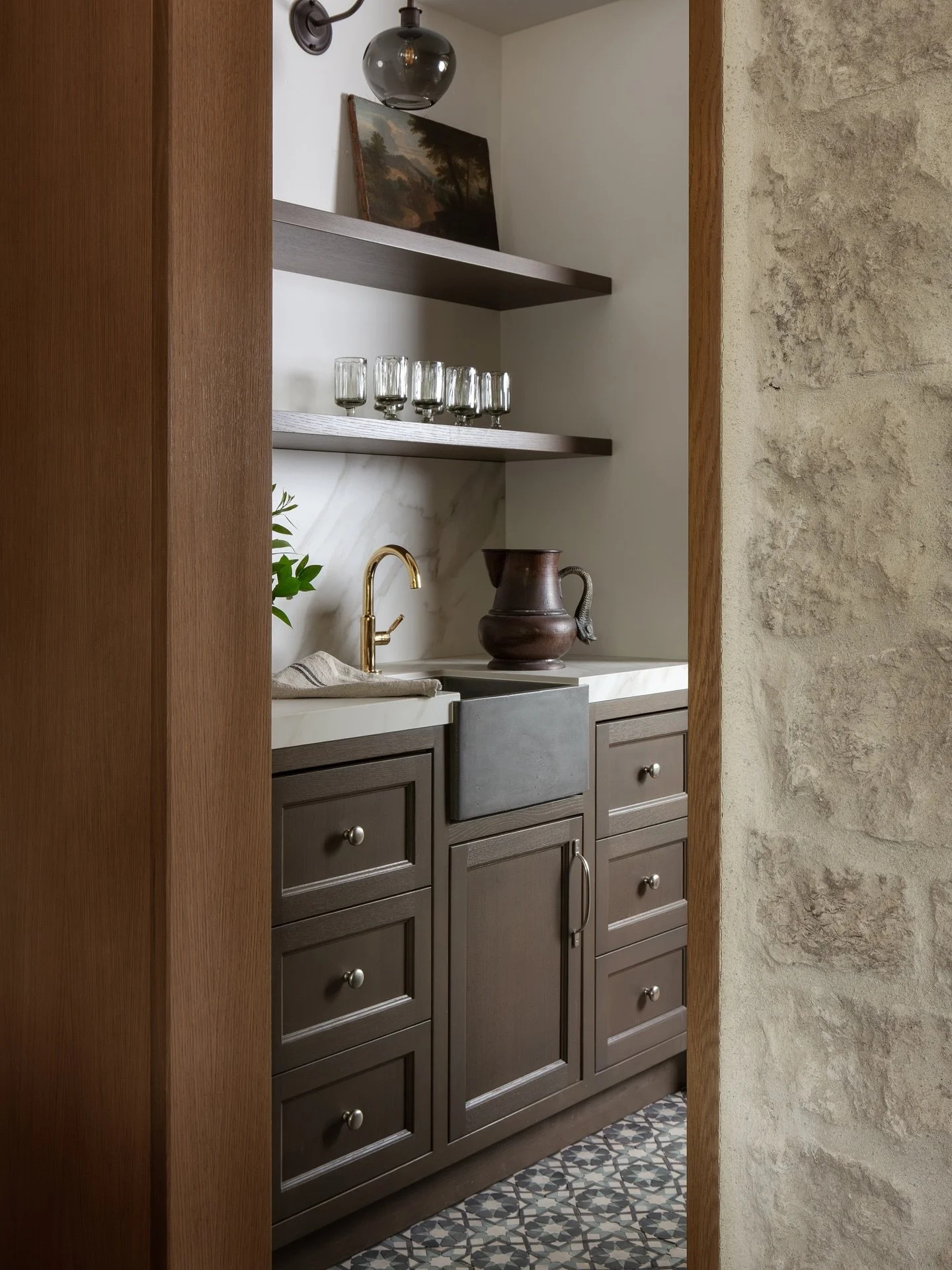 Raising the bar on happy hour
.
.
Build @scofieldhomesinc 
Photography @pixelsandpigment