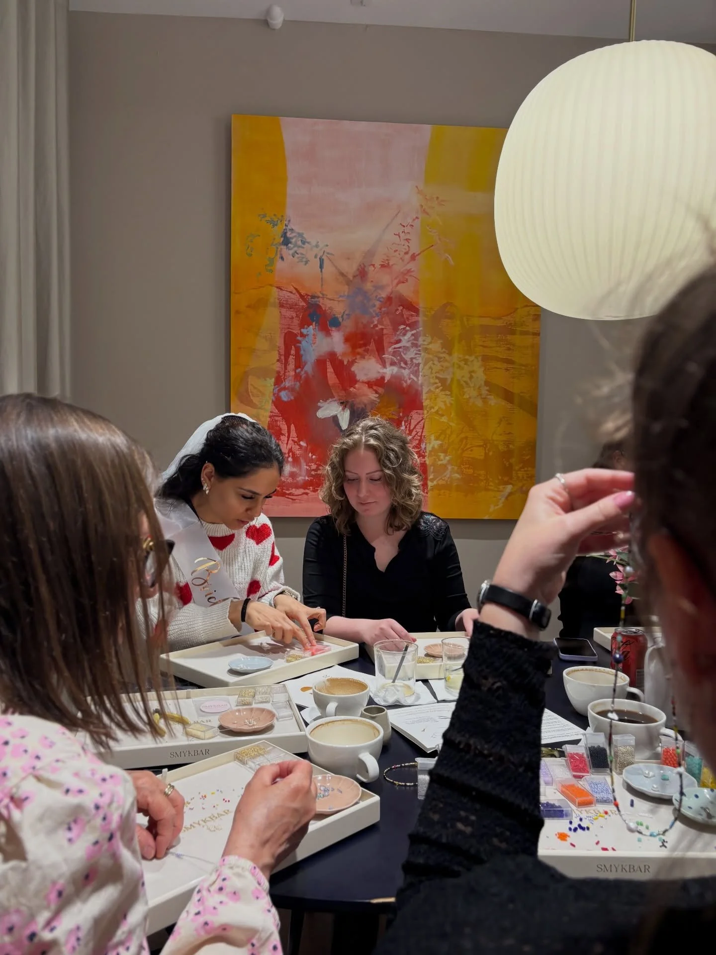 Planning a bachelorette, birthday, babyshower or just something to gather everyone? ✨

Come host it at SMYKBAR - a creative way to be together, and the best part!! you bring home a piece of jewelry 🤍

#smykbar #bacheloretteparty #polterabend #polter