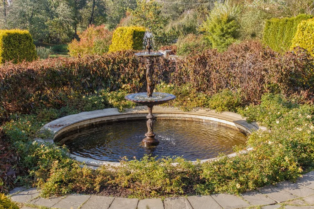 garden-fountain.jpg