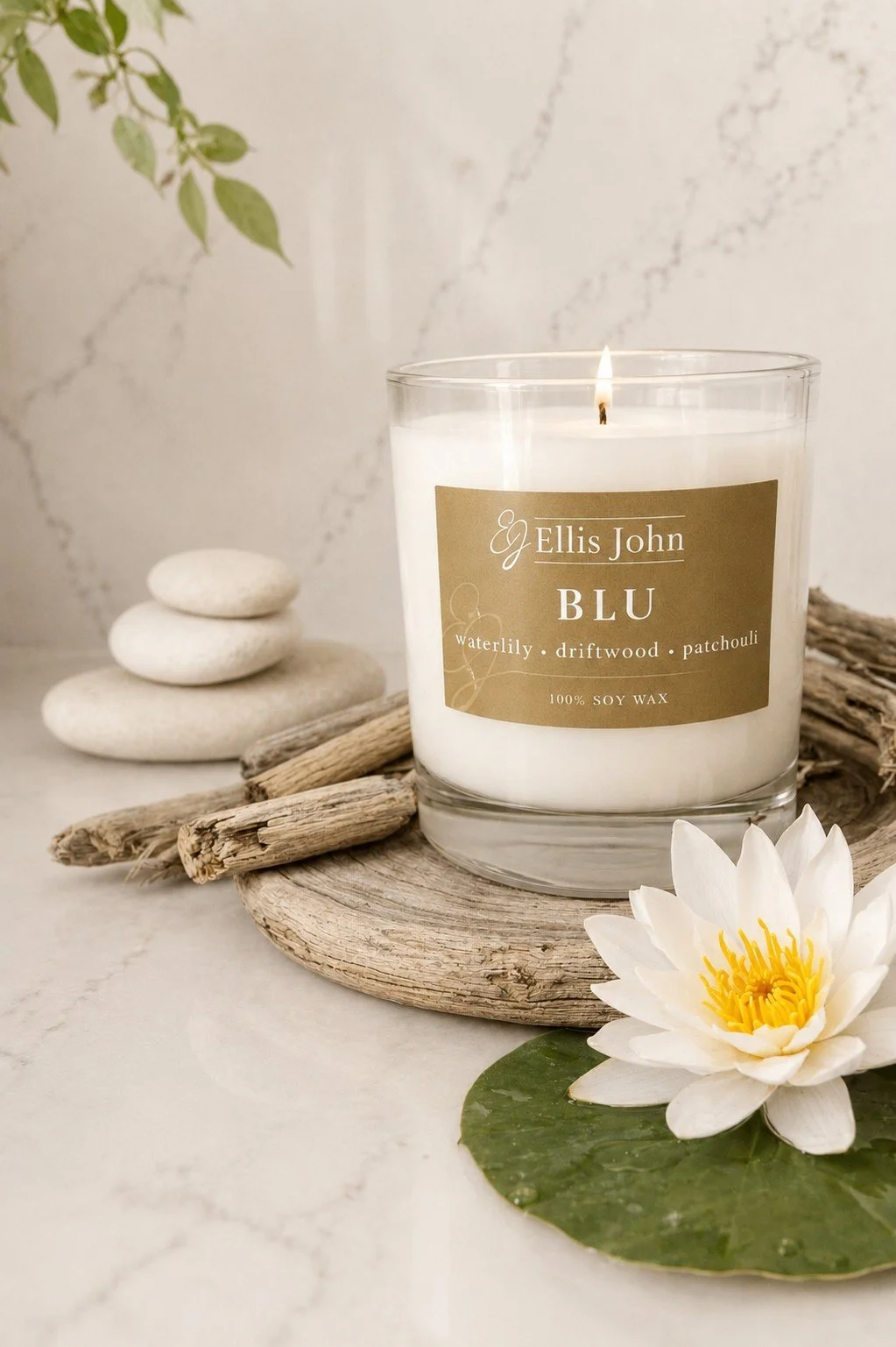 BLU scented candle 220g