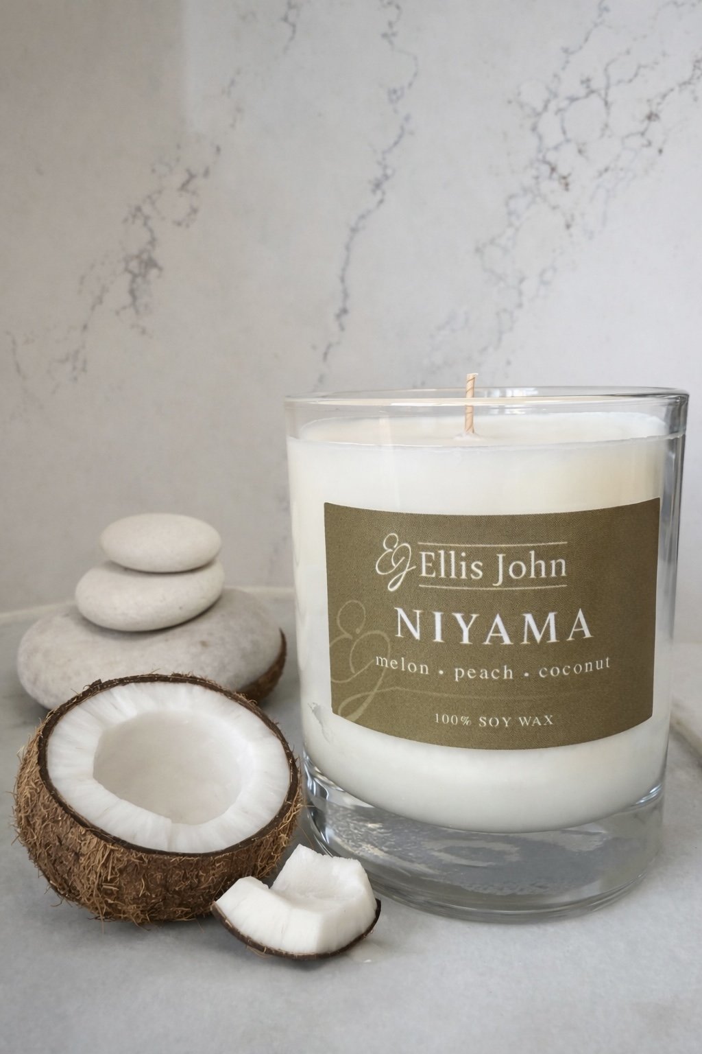 NIYAMA scented candle 220g