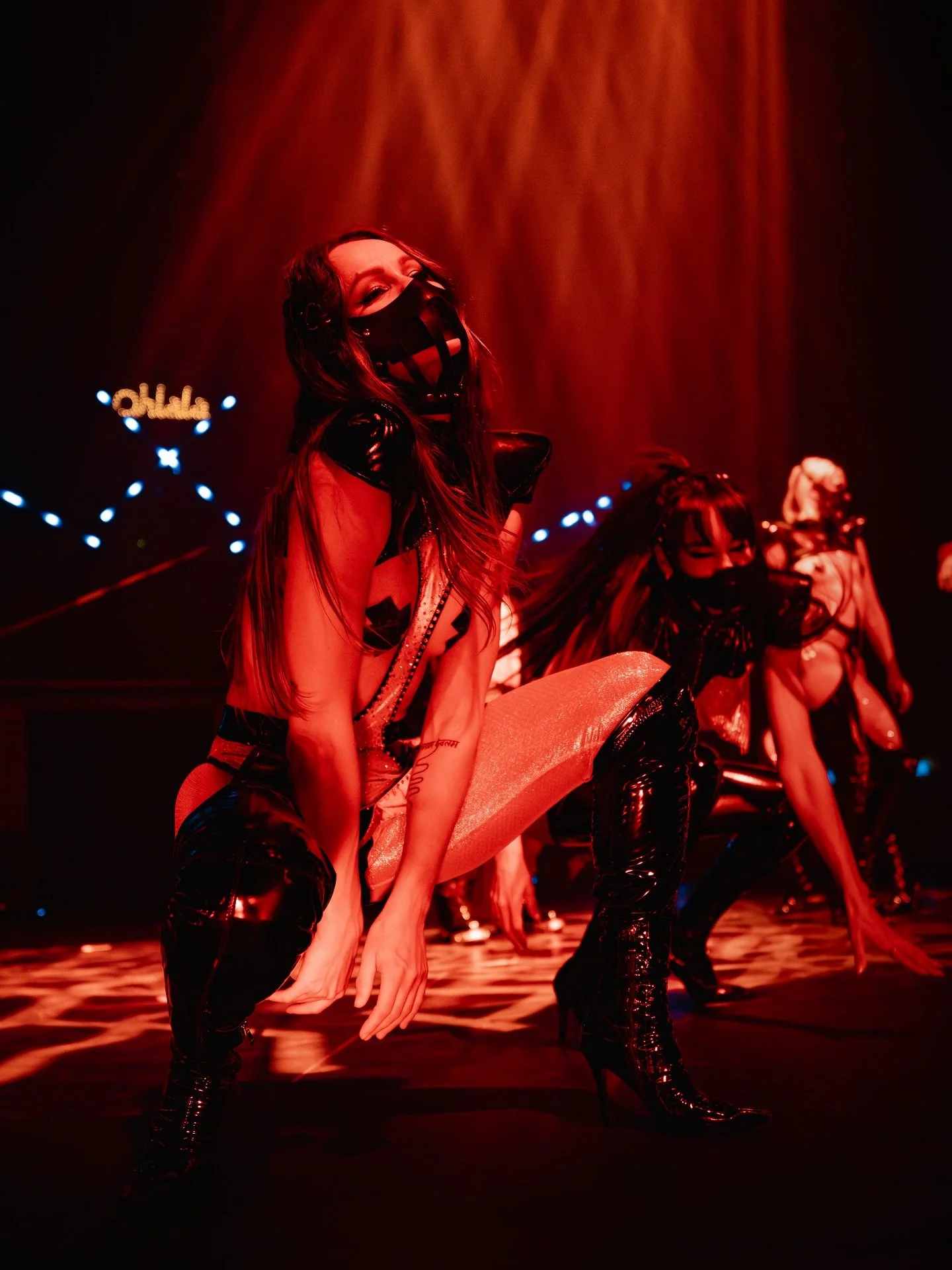 The last weekend has begun. Let&rsquo;s make it unforgettable 💋🔥

#ohlala