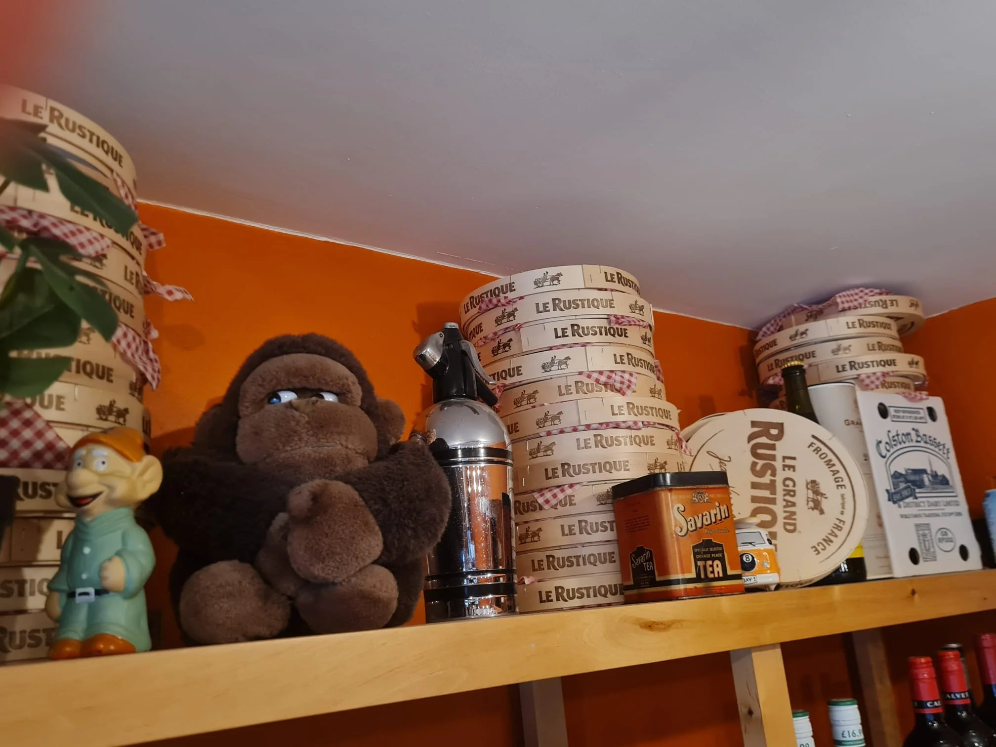 Shelves 1.jpg