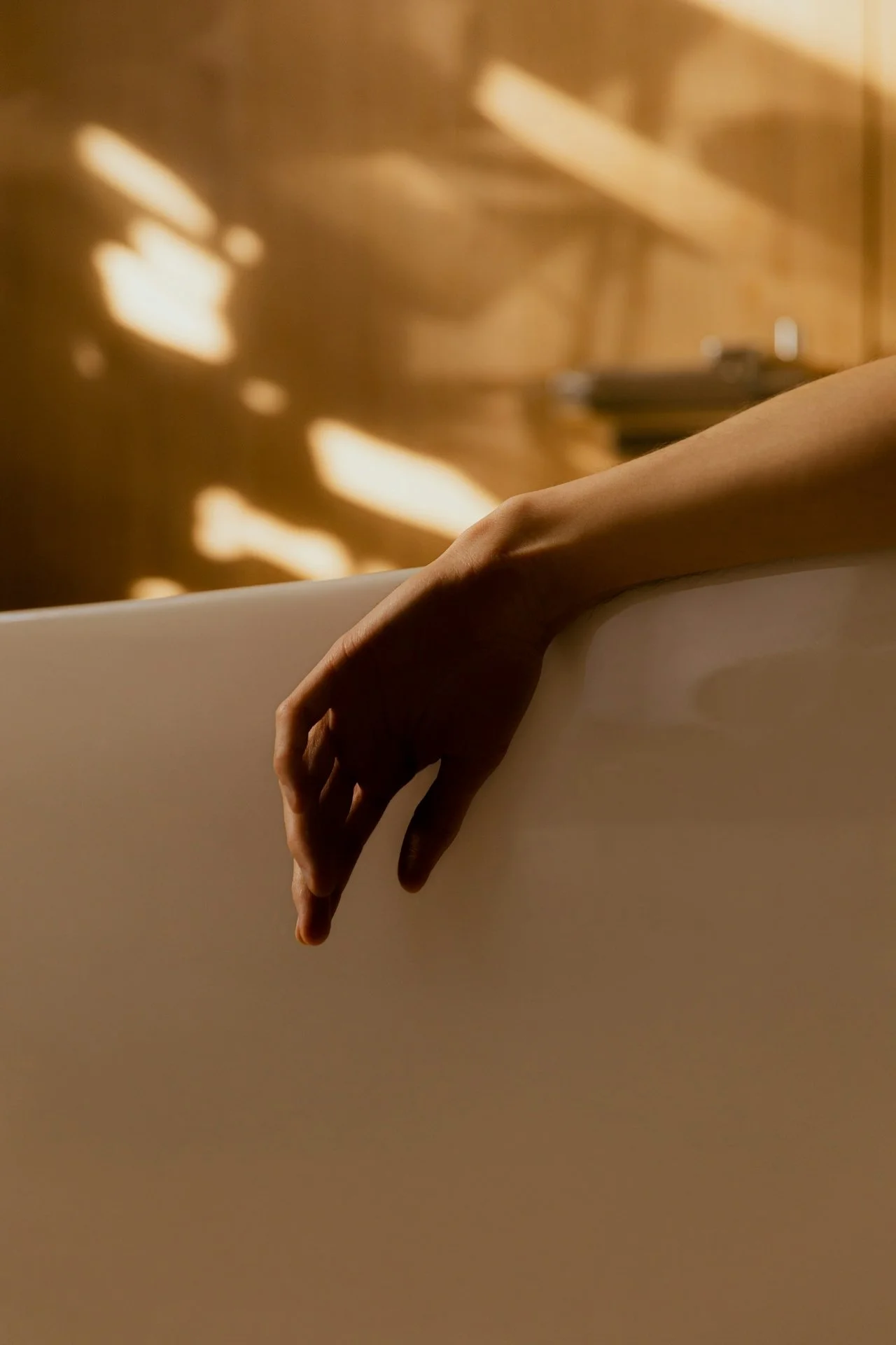Luxury and niche scented bath products