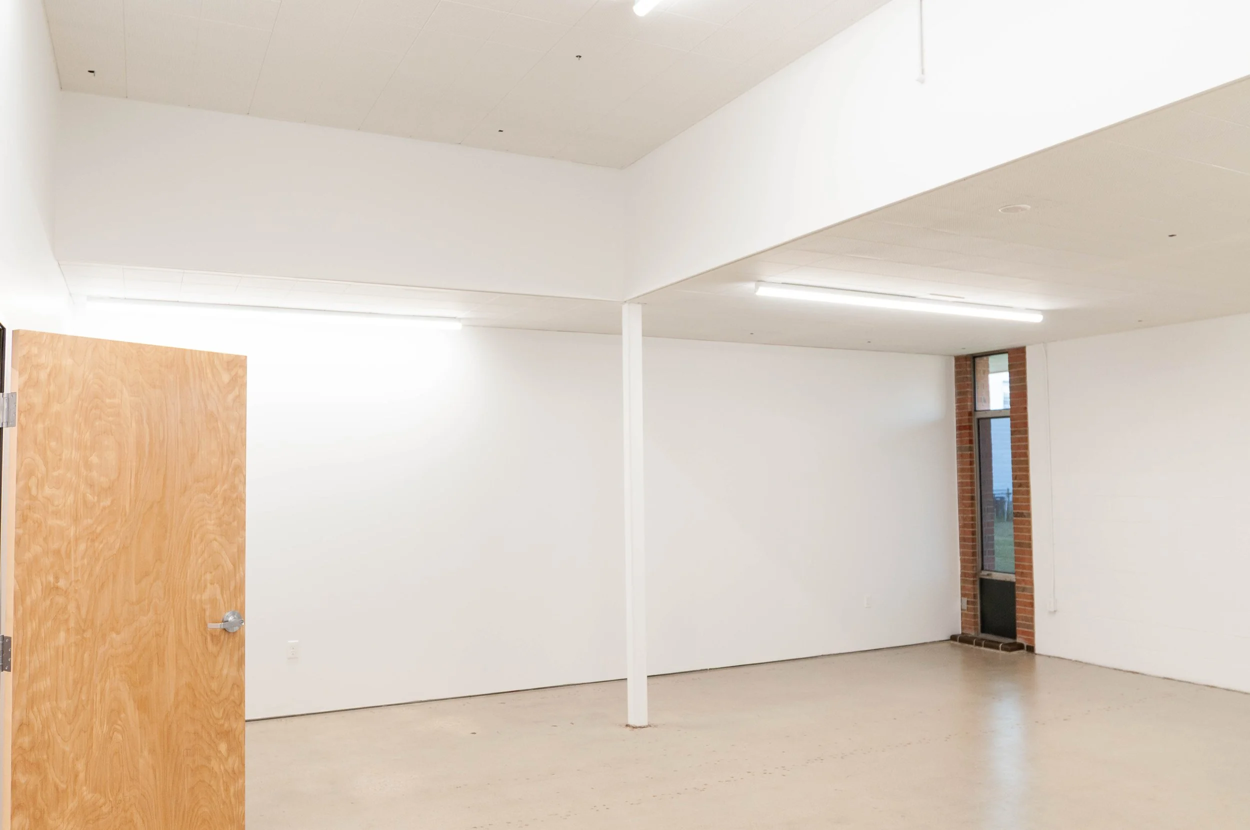 STUDIO B