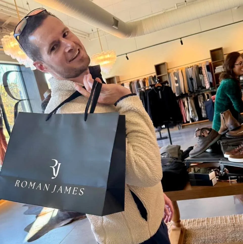 Proof that great style does bring joy, especially when it’s 20% off. 😉
Shop our opening week sale, ending this weekend. Don’t miss your opportunity for great deals and even better style!
#romanjames #mensfashion #AdaMichigan #discovera