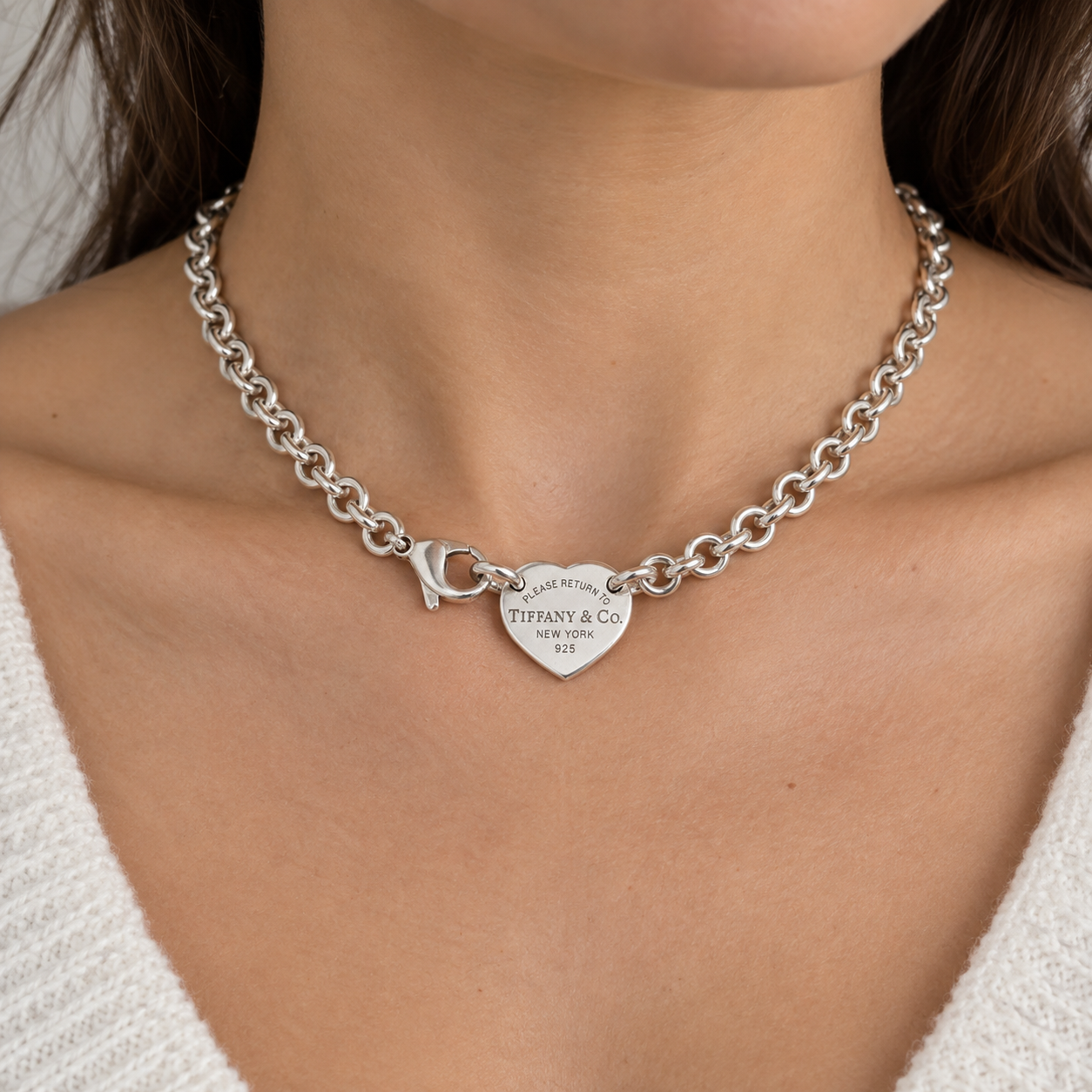 Tiffany and Co Necklace.png