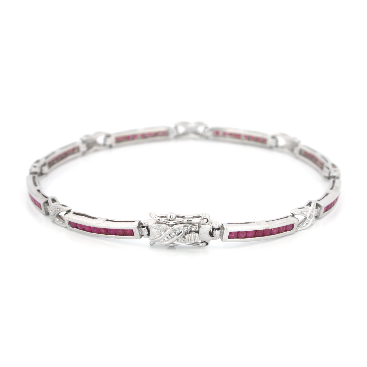 JacksonsJewellers_11September25-3.png